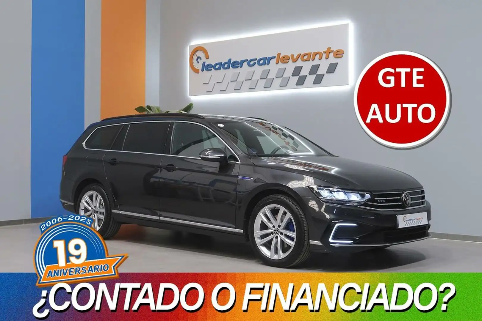 Volkswagen Passat VARIANT GTE 1.4 TSI 220CV Bianco - 1