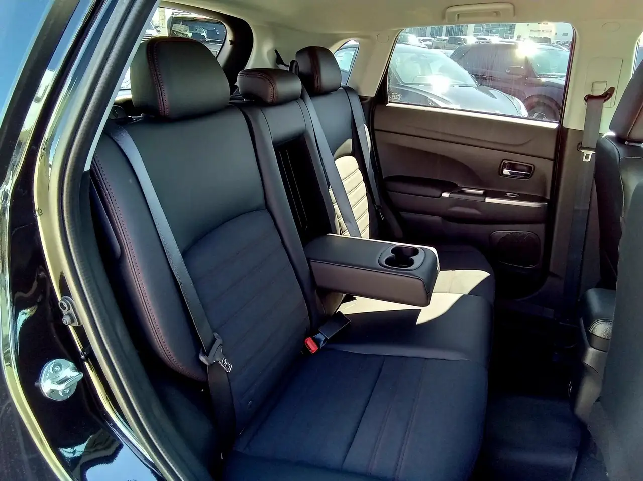 Mitsubishi RVR снимка Mitsubishi RVR