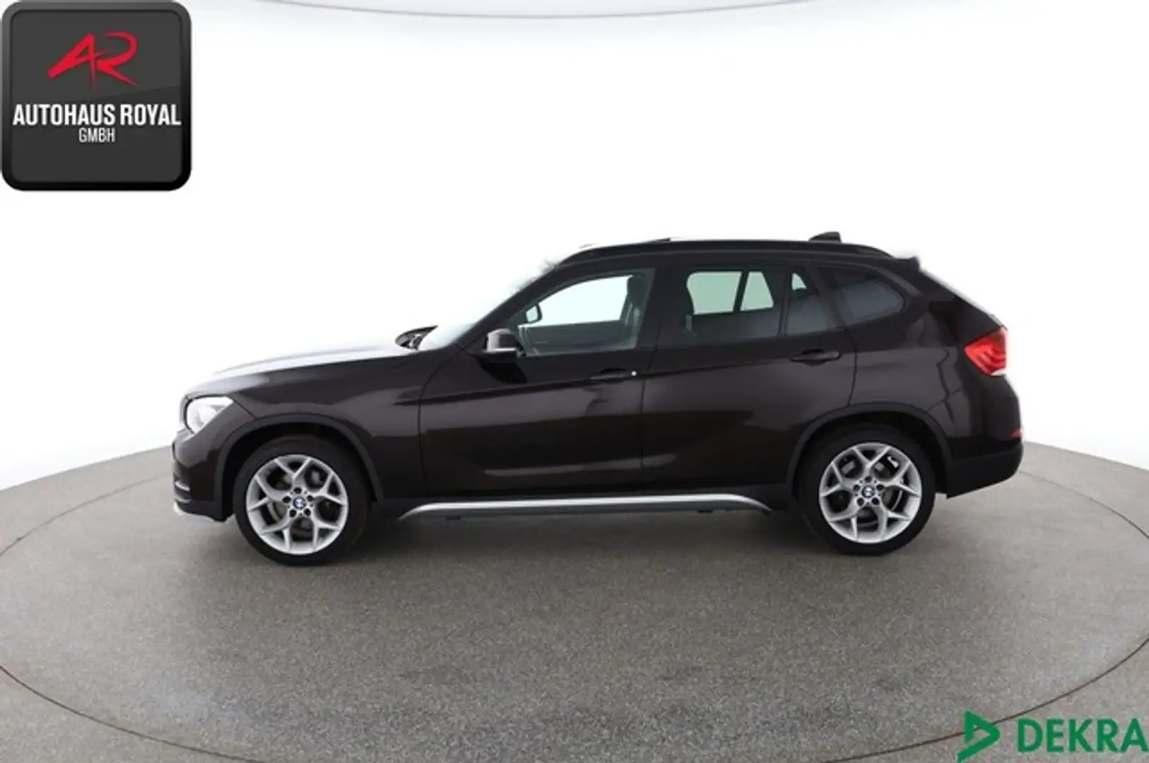 BMW X1 xDrive20i X LINE NAVI,PANO,METALLIC,BI-XENON Maro - 2