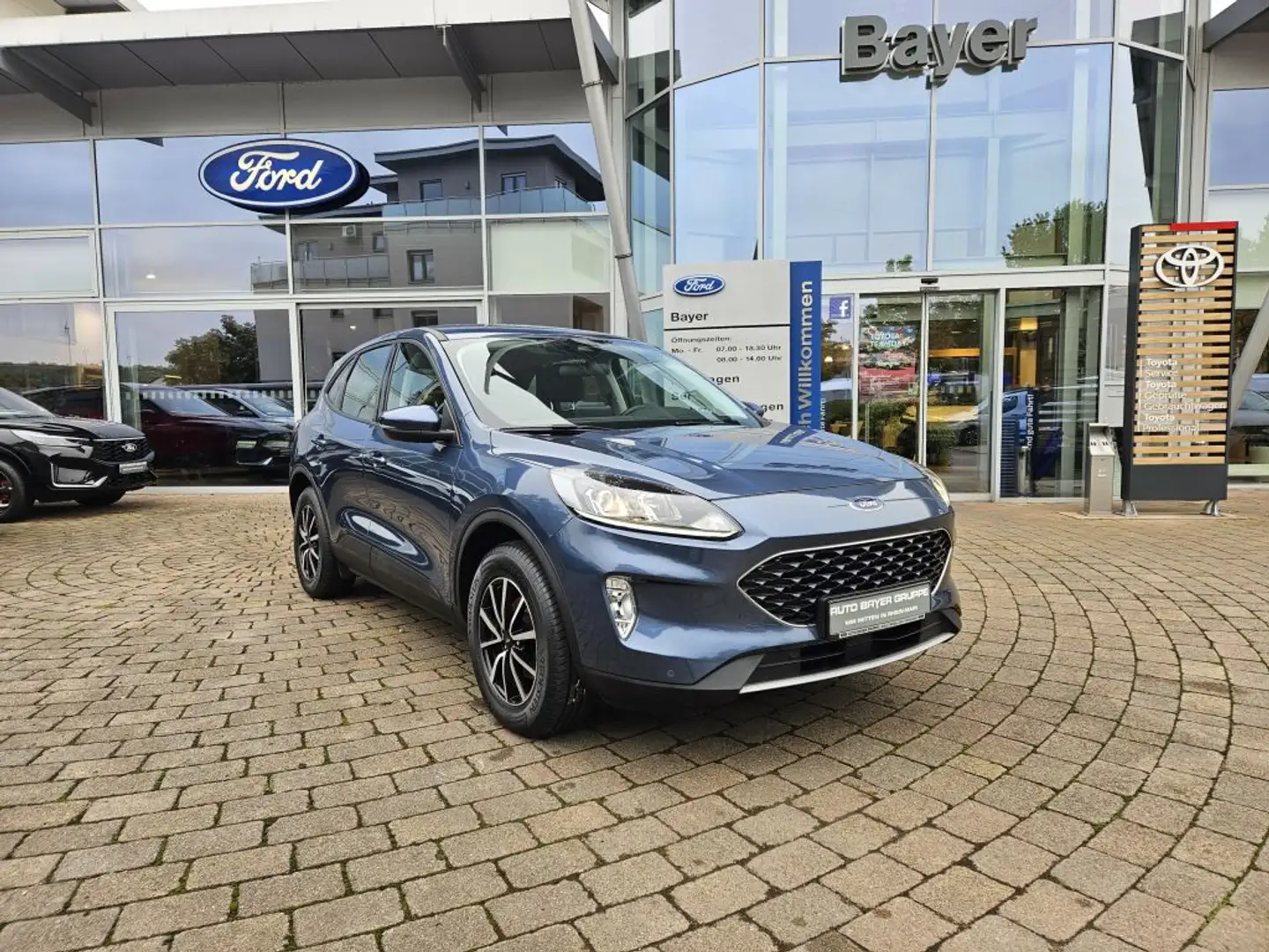 Ford Kuga 2.5 Duratec PHEV COOL&CONNECT Blau - 1