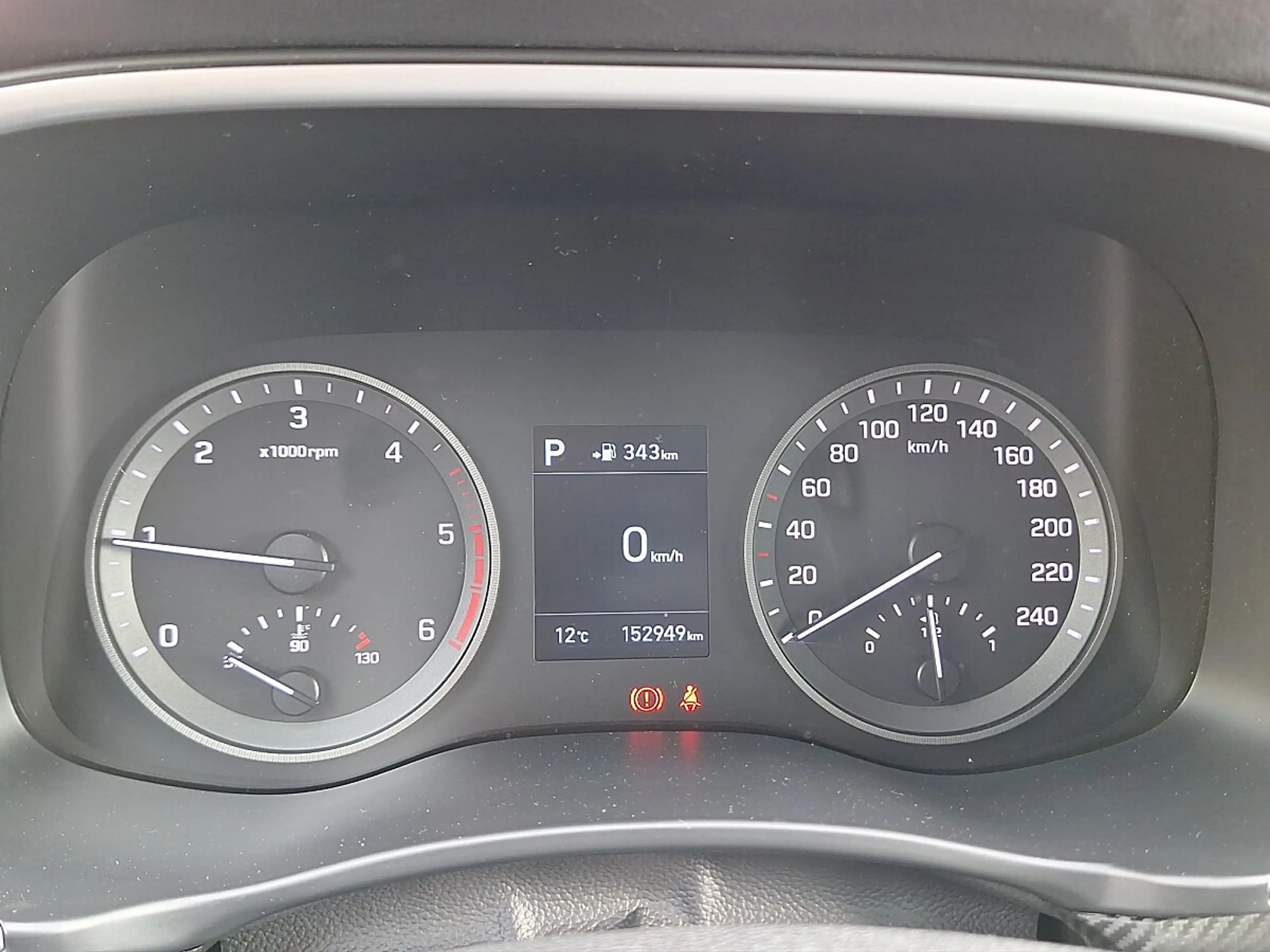 Hyundai TUCSON Tucson 1,6 CRDI 4WD Level 3 DCT Aut. — photo 11