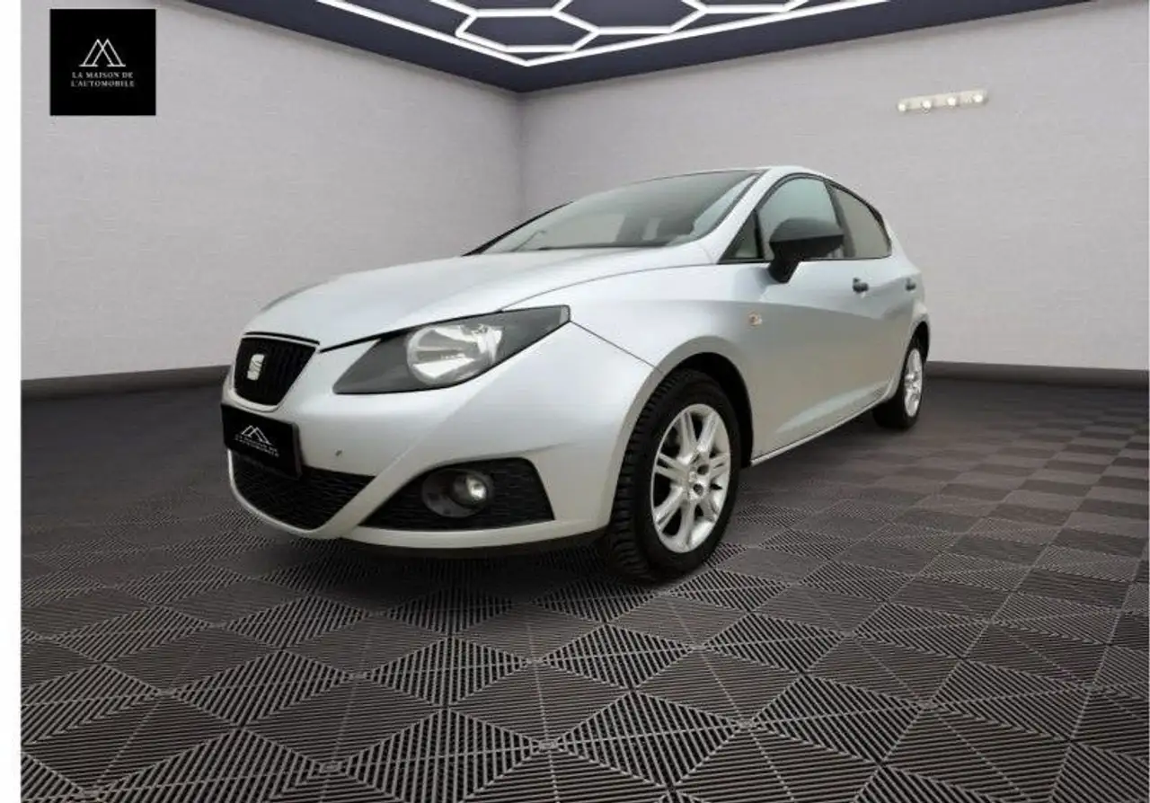 Seat Ibiza 1.6 TDI 90 CV REFERENCE ECRAN TACTILE