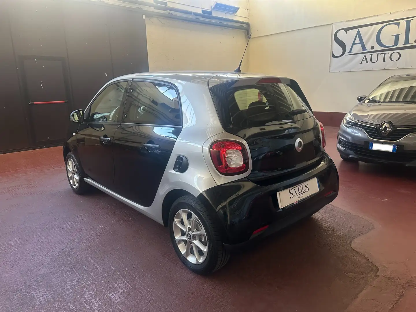 smart forFour Forfour II 2015 1.0 Perfect 71cv Giallo - 2