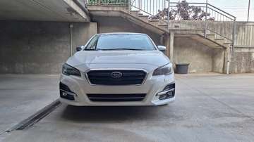 2.0i Premium lineartronic