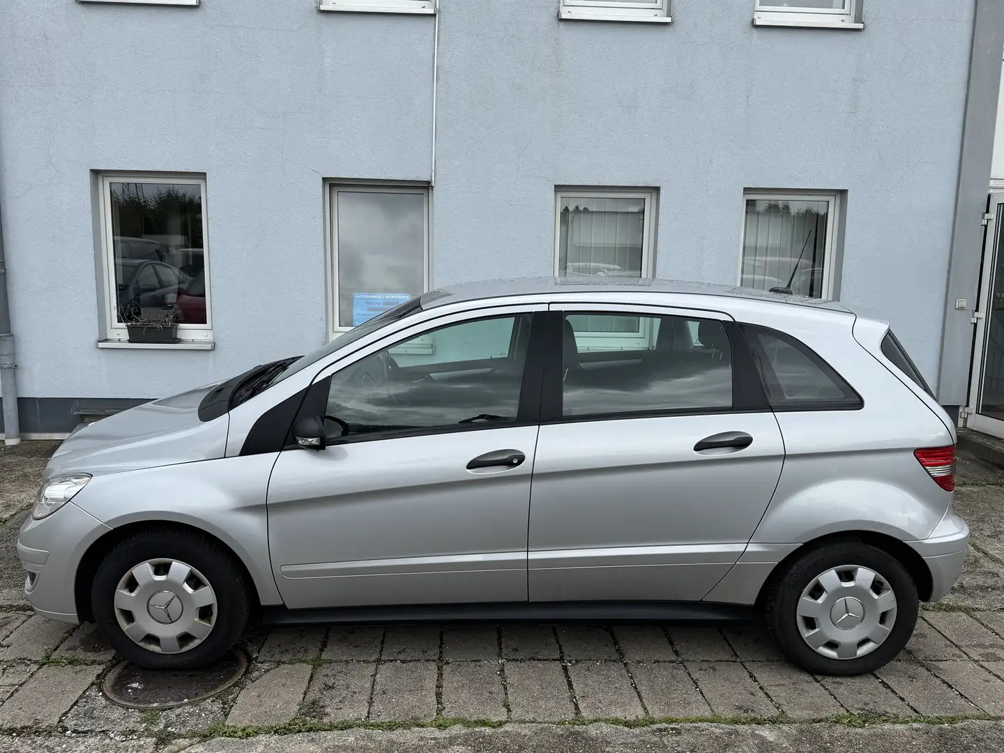 Mercedes-Benz B 170 B 170 (245.232)Automatik, AHK Silber - 2