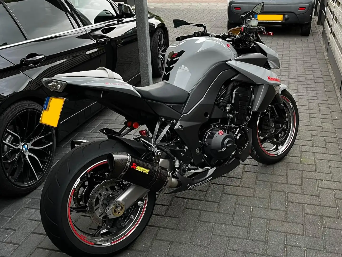 Kawasaki Z 1000 Sport/touring Akrapovic Szary - 1