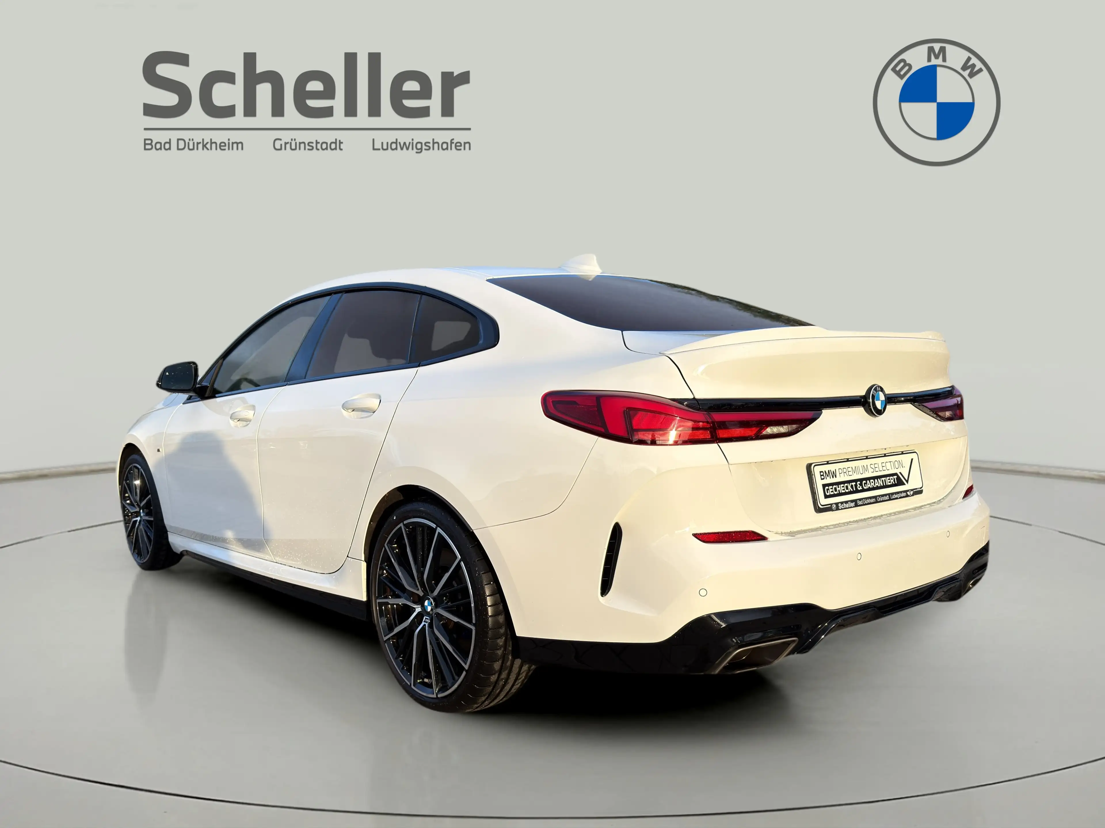 BMW 235 M235i xDrive A — photo 5