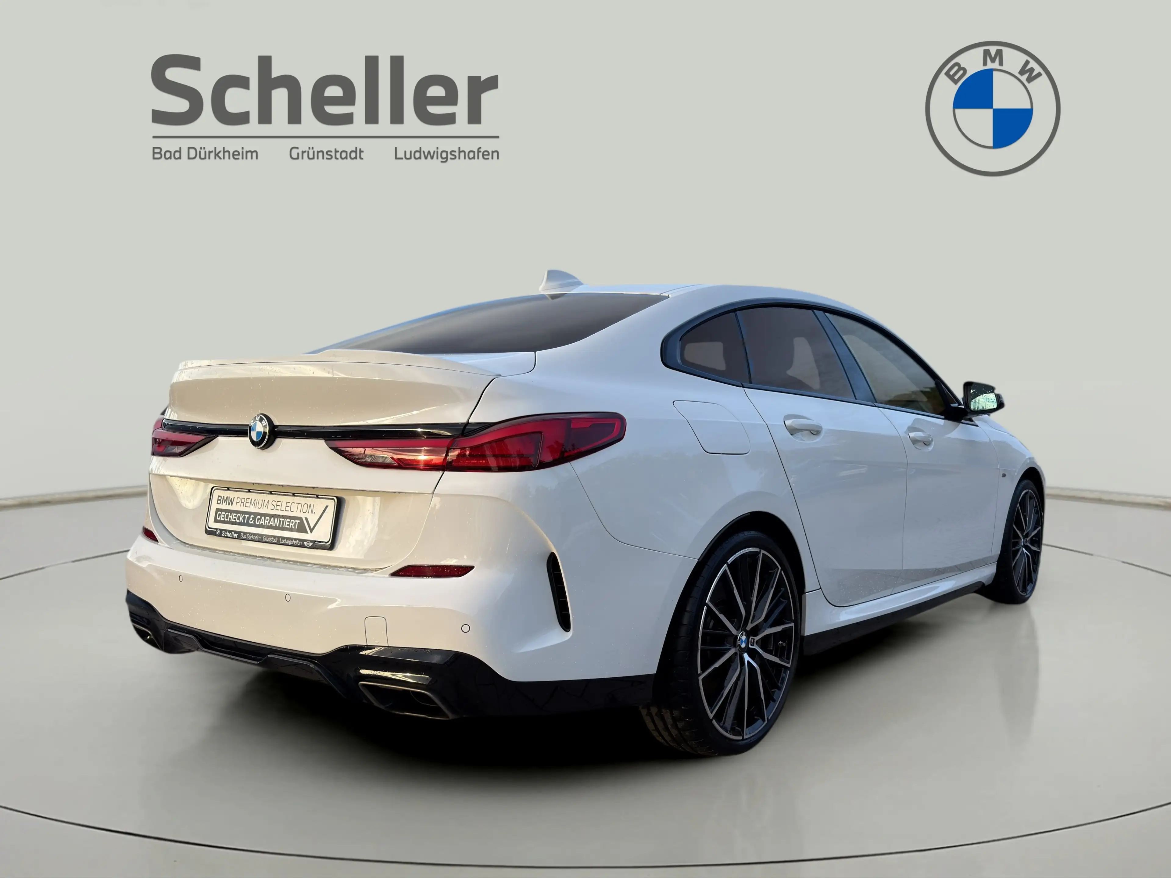 BMW 235 M235i xDrive A — photo 7