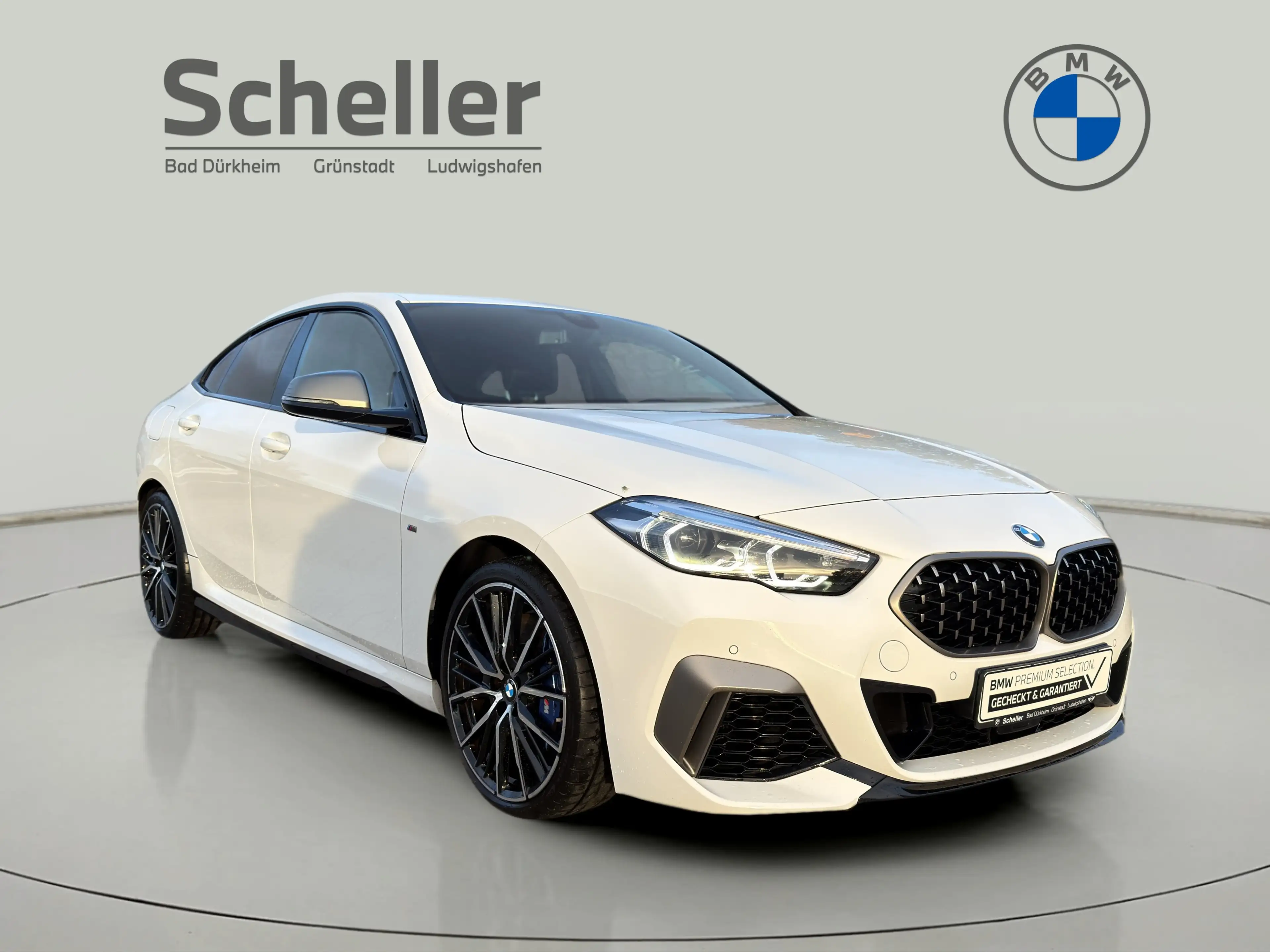 BMW 235 M235i xDrive A — photo 9