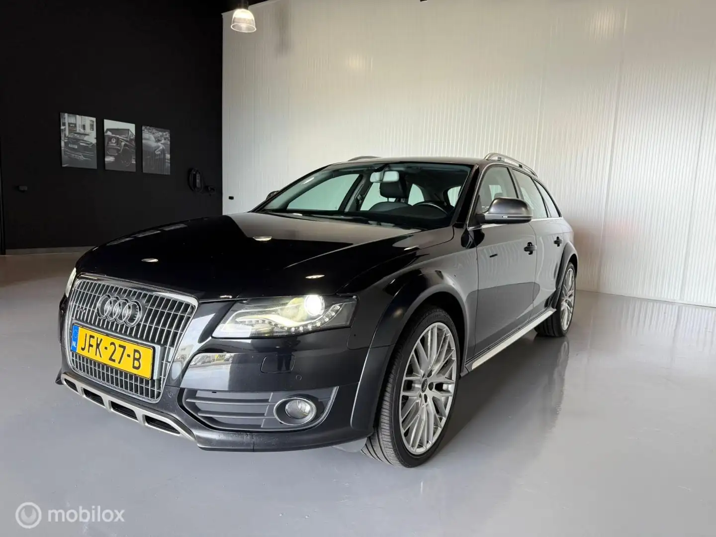Audi A4 allroad quattro 2.0 TFSI Pro Line DEALER ON Zwart - 2