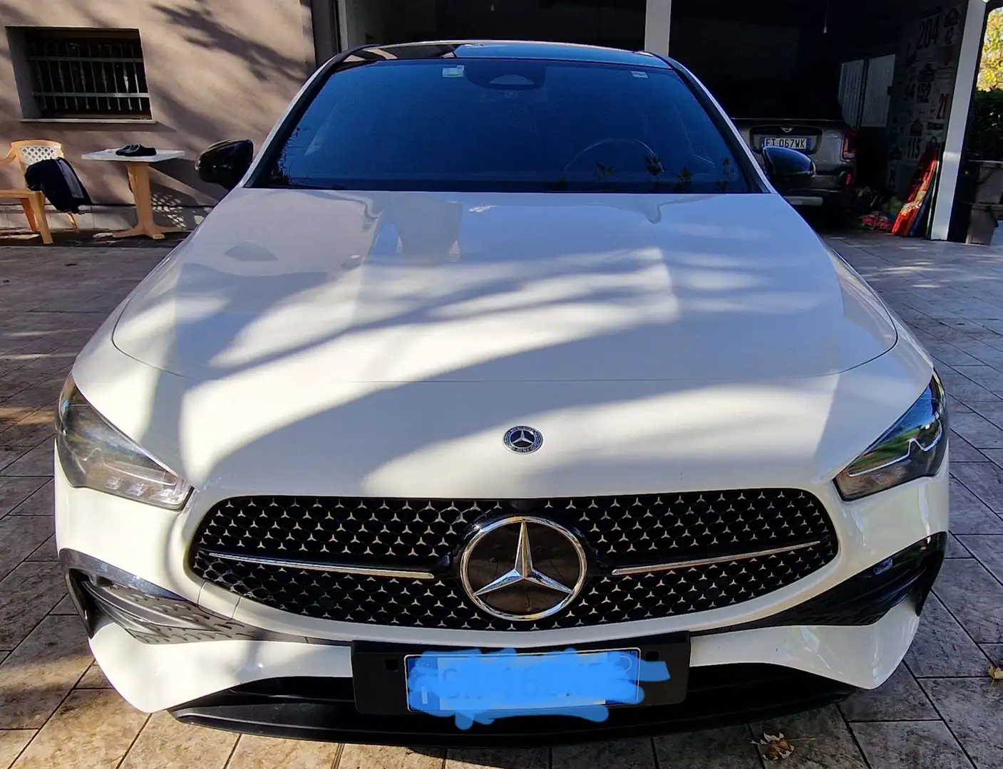 Mercedes-Benz CLA 200 CLA Shooting Brake 200 dAMG Line Premium Plus auto Bianco - 1