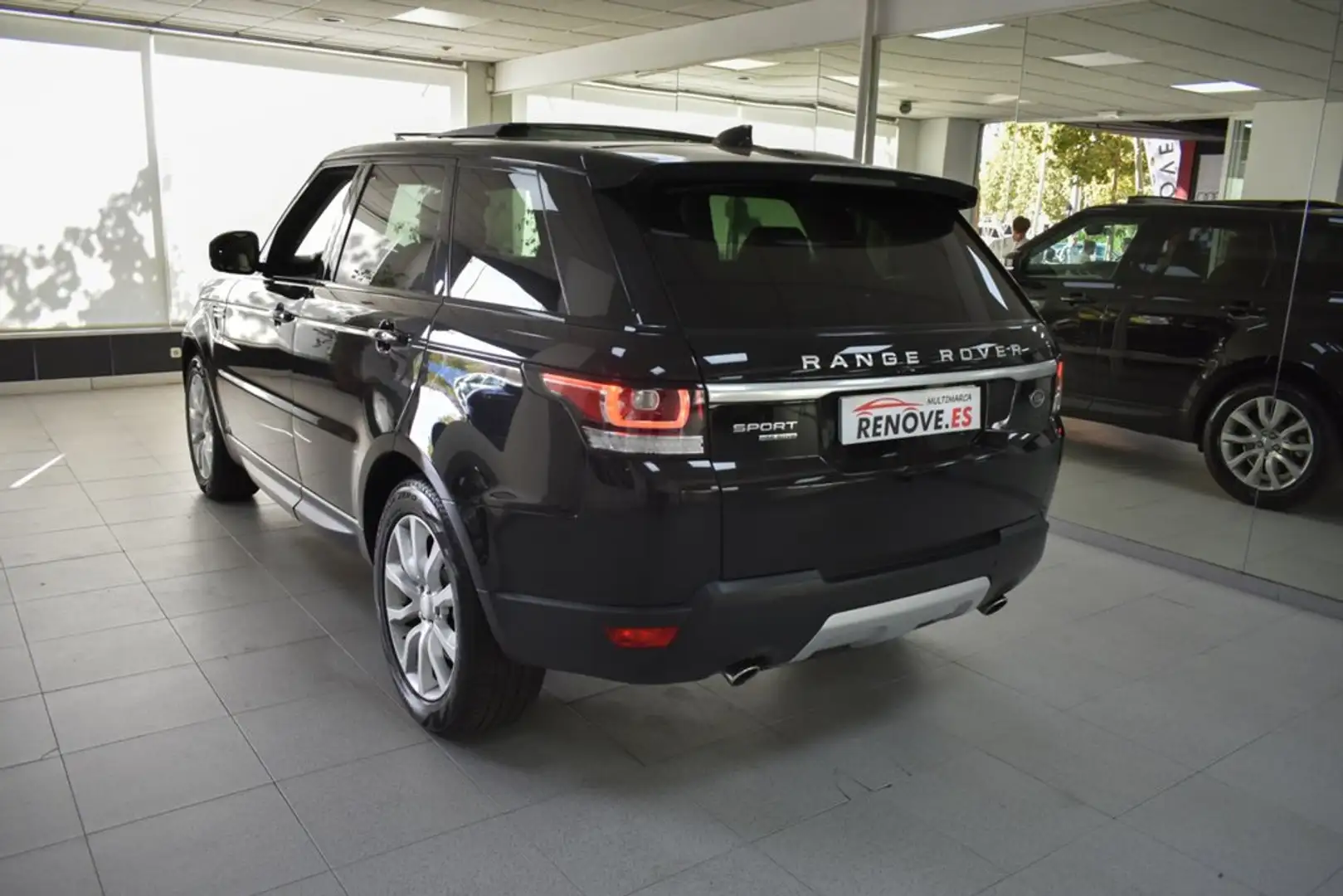 Land Rover Range Rover Sport 3.0 SDV6 225kW (306CV) HSE Verde - 2