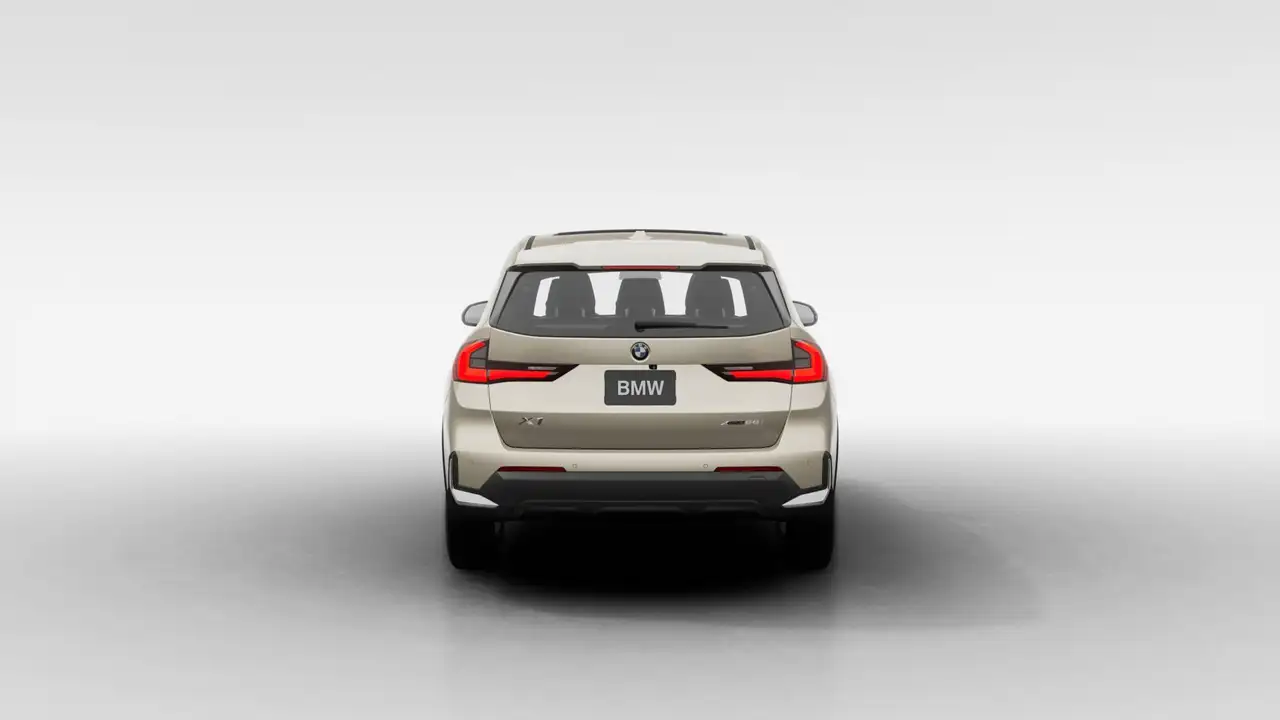 BMW X1 снимка BMW X1