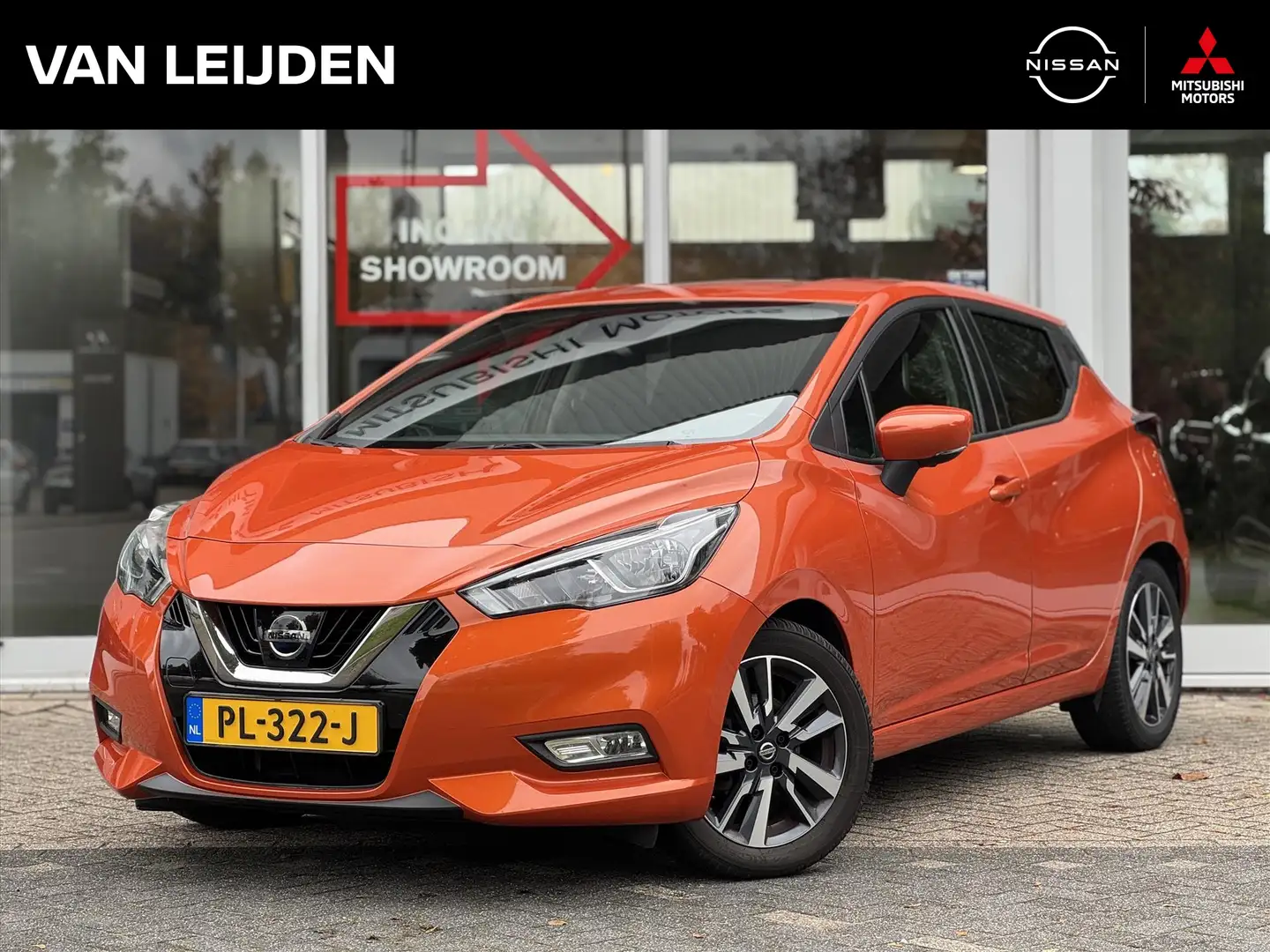 Nissan Micra 0.9 IG-T 90pk N-Connecta | Navigatie | 360-Camera Oranje - 1