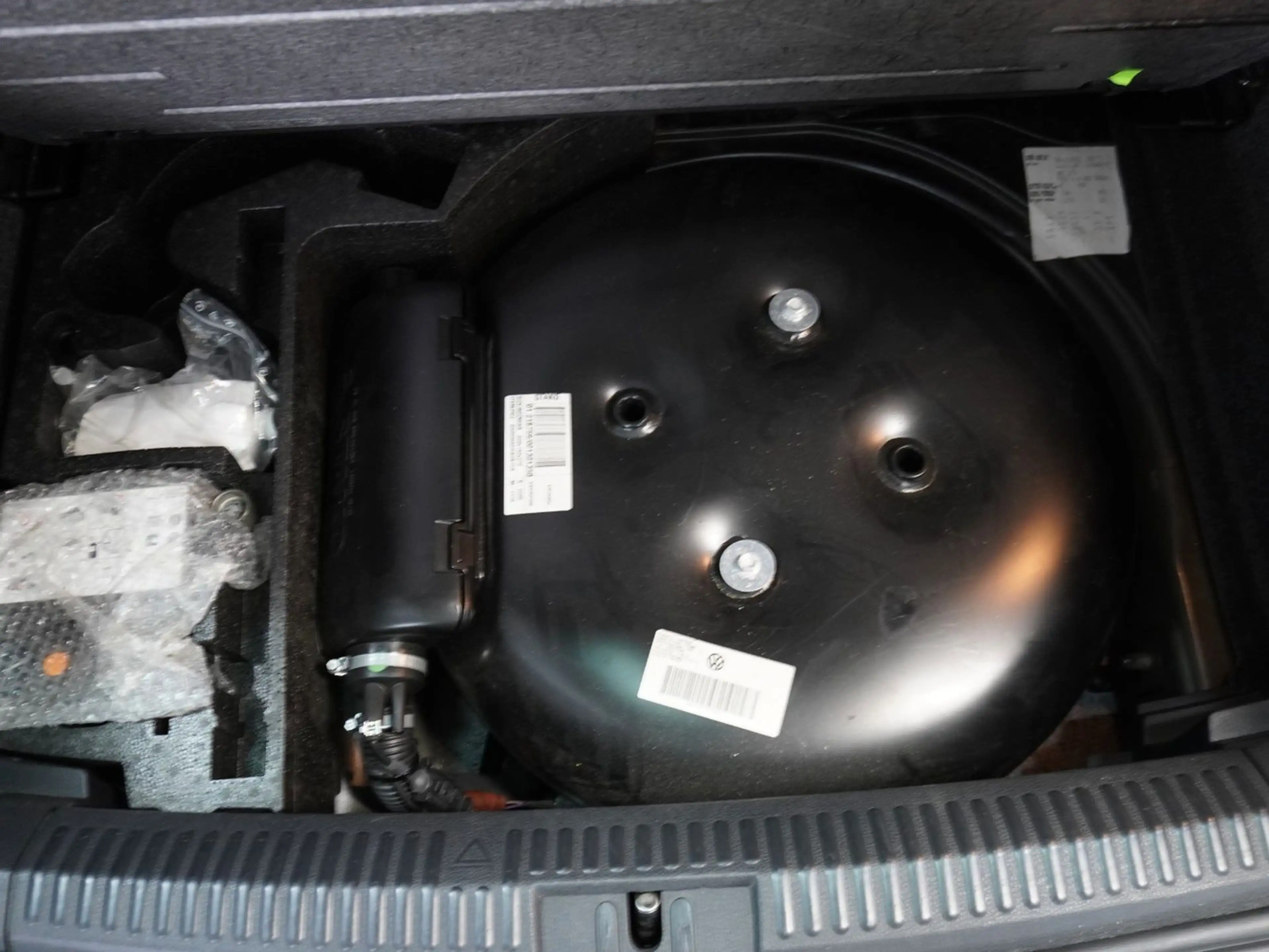 Volkswagen Polo V Life 1.6 LPG | PANORAMA| TEMPOMAT |1 HAND — photo 10