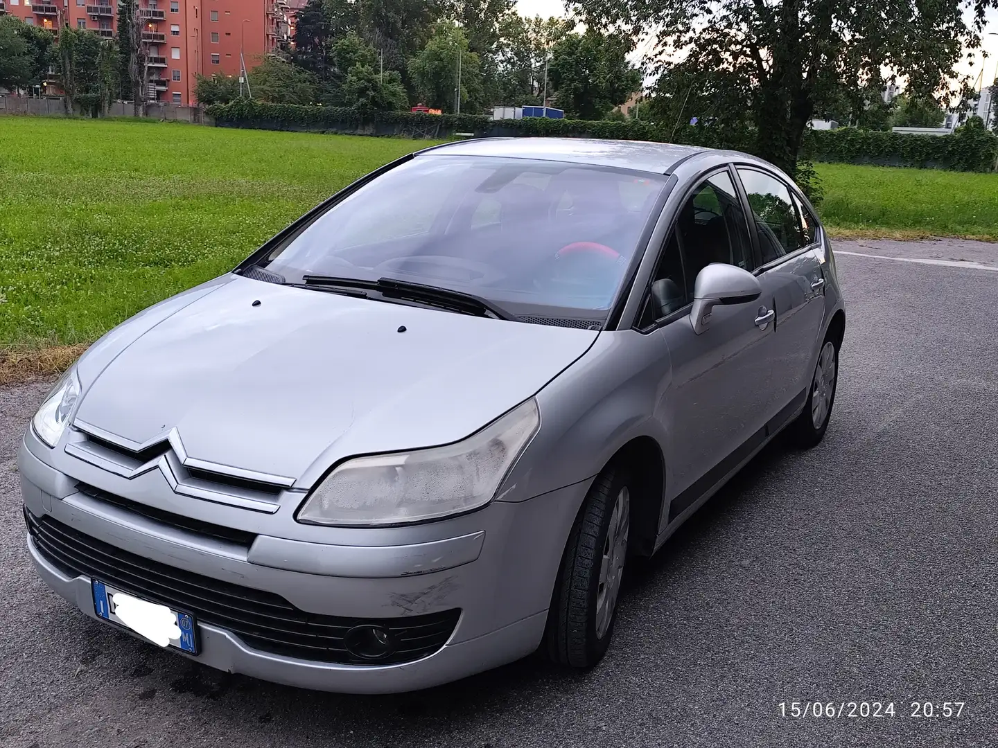 Citroen C4 C4 1.6 16v Elegance auto Argento - 2