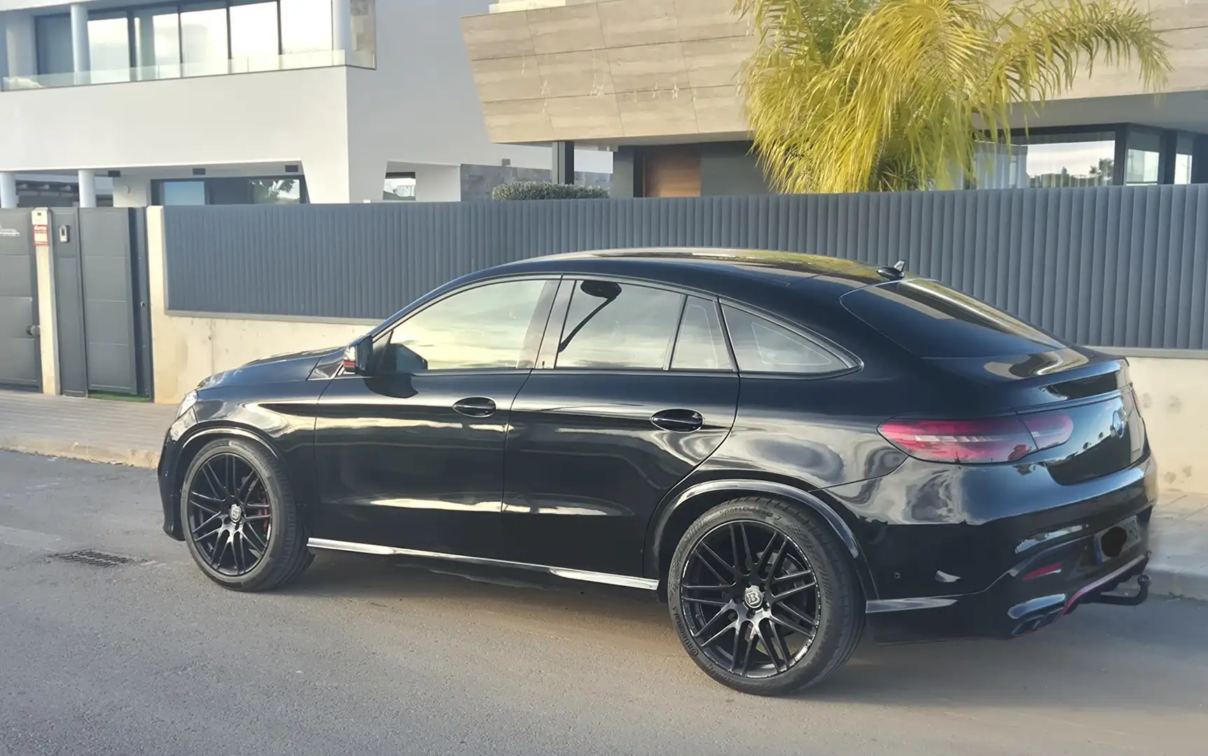 Mercedes-Benz GLE 350 GLE 350d 4Matic Aut. Negro - 2