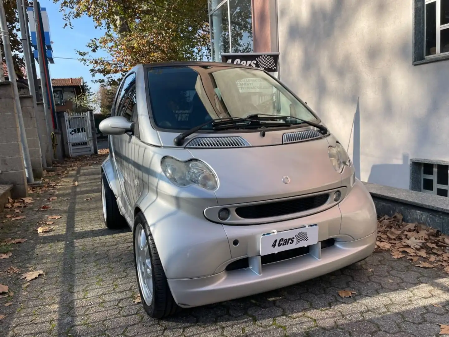 smart forTwo 700 coupé Brabus (55 kW) Gris - 1
