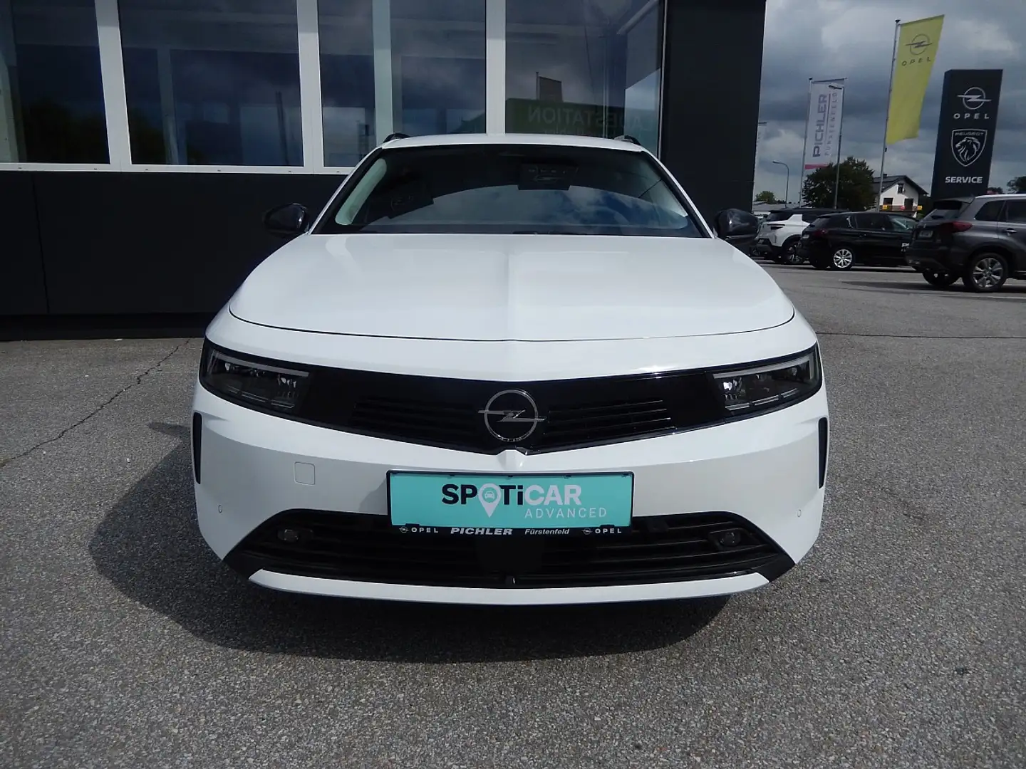 Opel Astra ST 1,2 Turbo Edition Weiß - 2