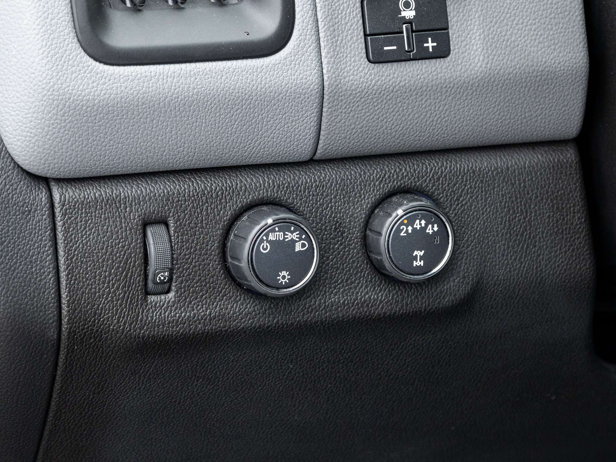 used 2022 Chevrolet Colorado car, priced at $27,995