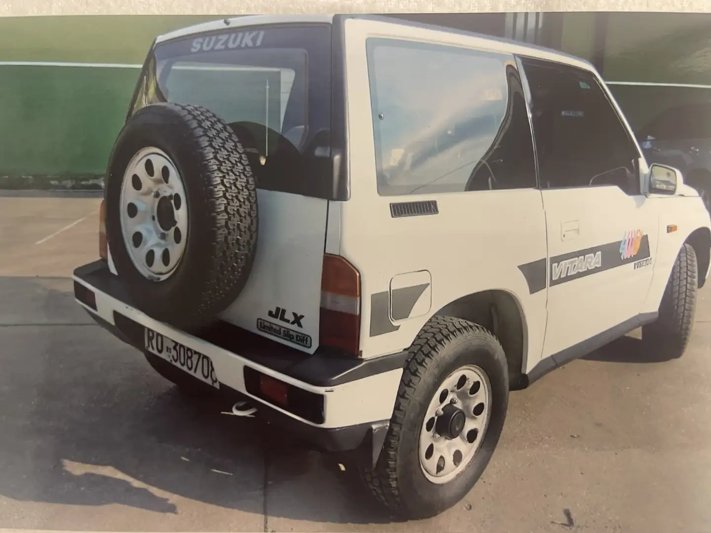 Suzuki Vitara 3p 1.6 JLX - 2