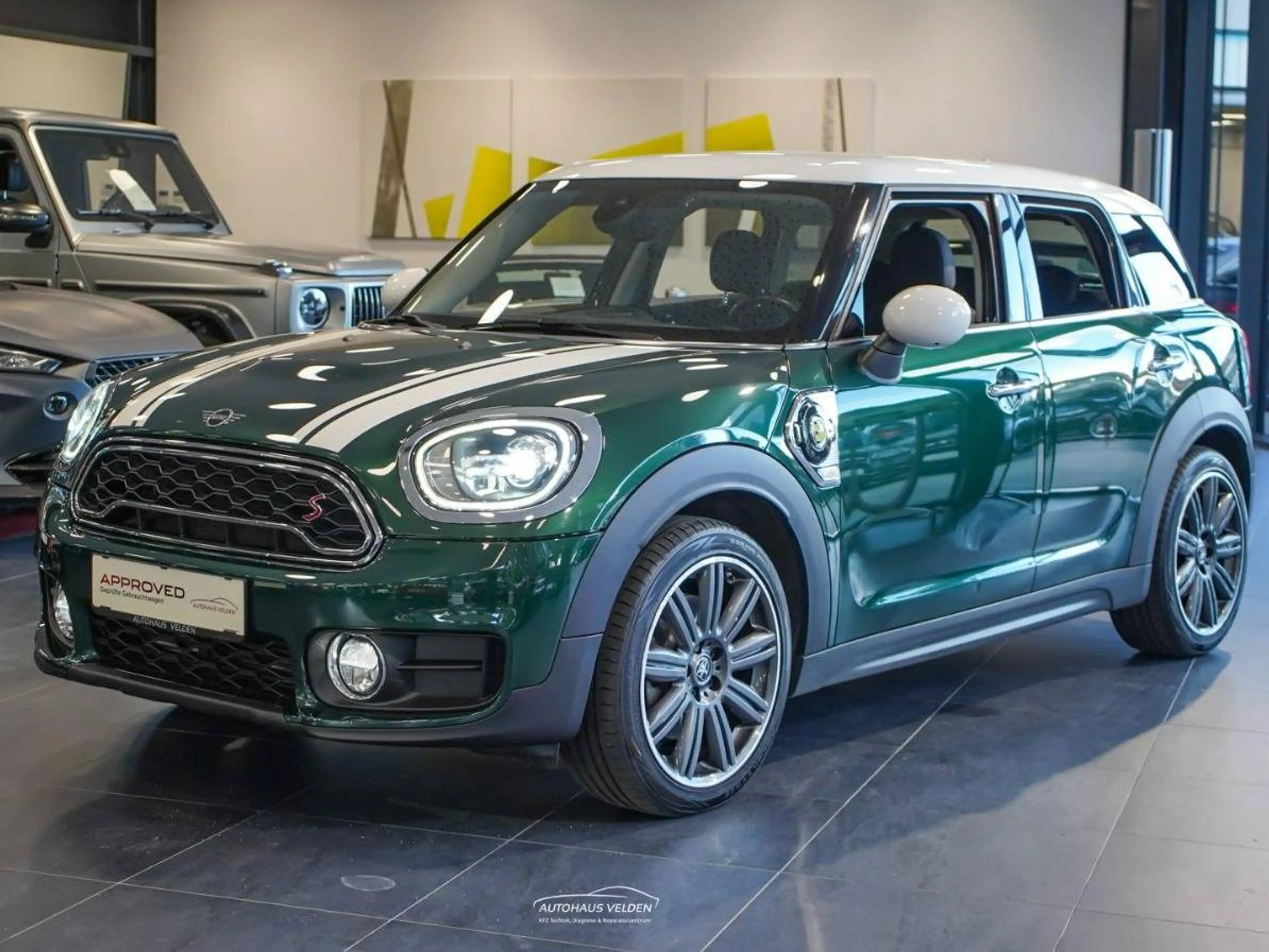 MINI Cooper SE Countryman Cooper SE All4 — photo 8