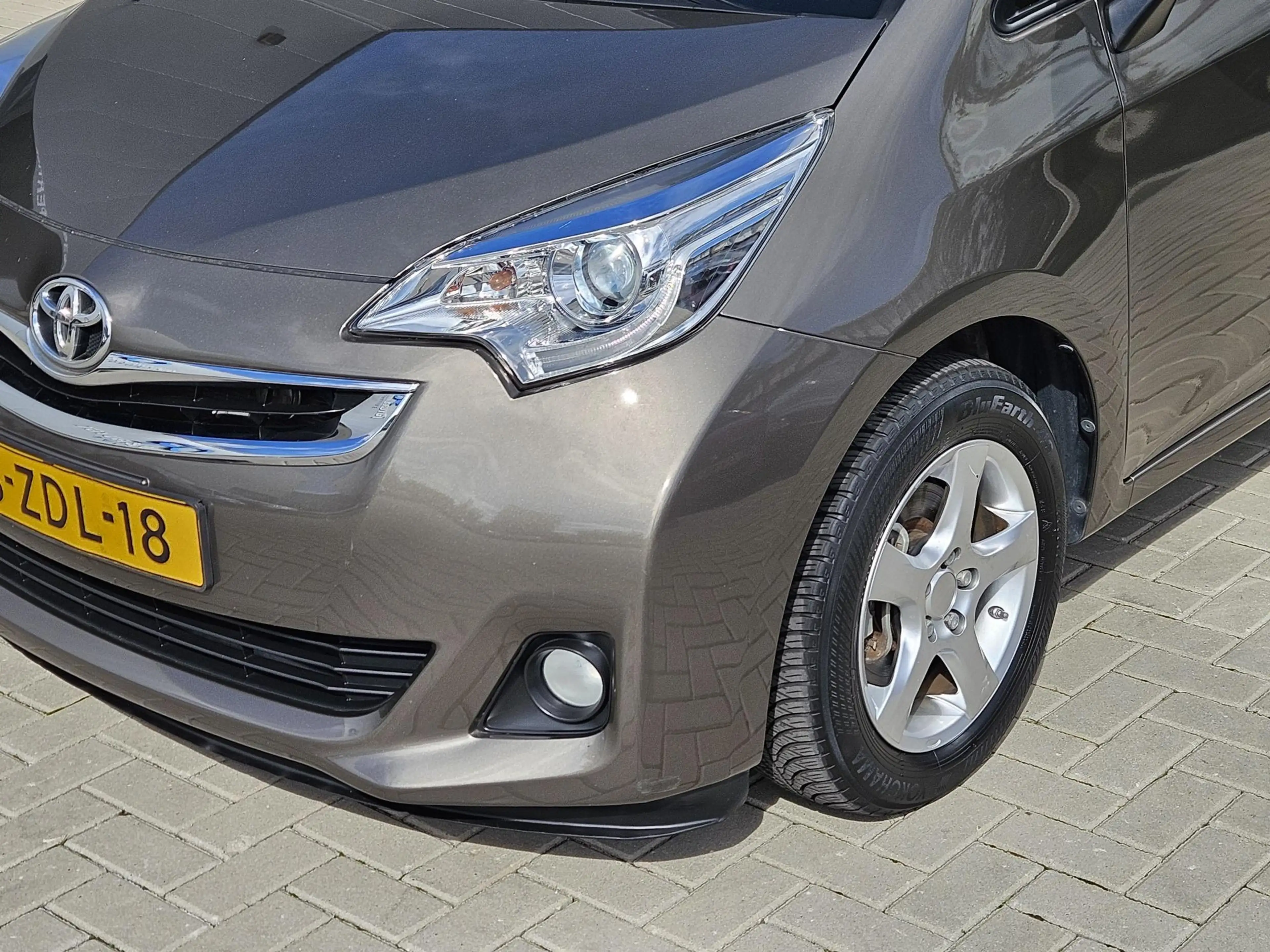 Toyota Verso-S 1.3 VVT-i Trend Automaat Panodak Cam 1e eig NL-aut — photo 3