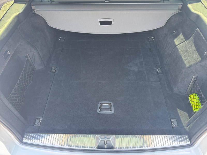 Mercedes-Benz E 220 AMG Line AHK LED Speedtronic — photo 9