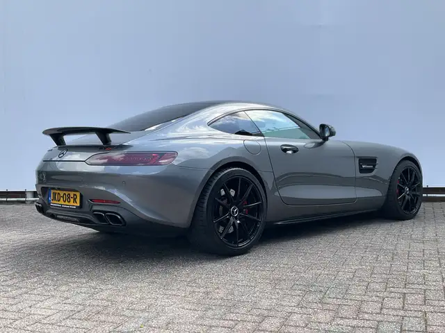 Mercedes-Benz Amg GT view 22