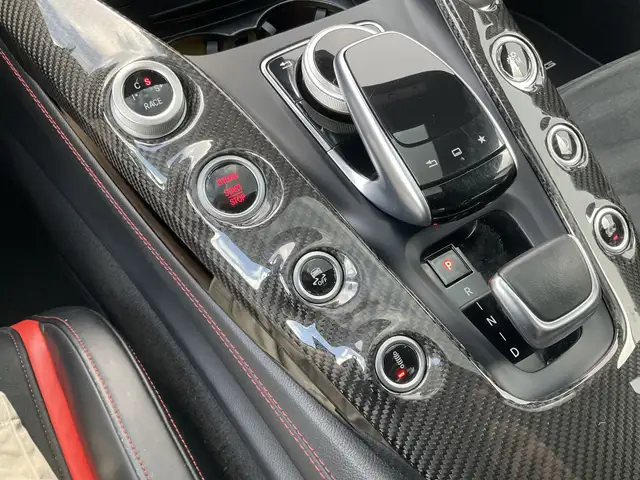 Mercedes-Benz Amg GT view 19