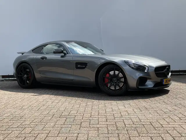 Mercedes-Benz Amg GT view 15