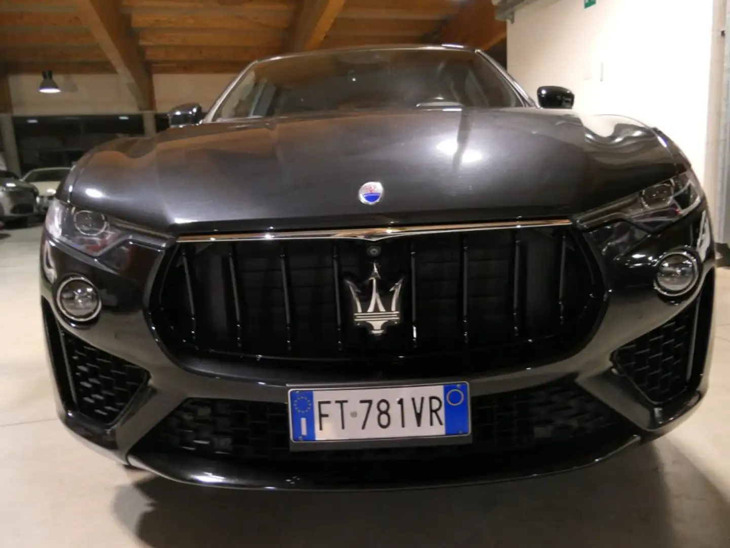 Maserati Levante V6 AWD Gransport Nero - 1