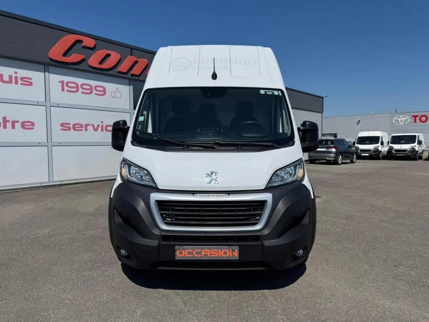 Peugeot Boxer L4H3 435 Asphalt 2.2 BlueHDi 140cv avec camera de  Blanc - 2
