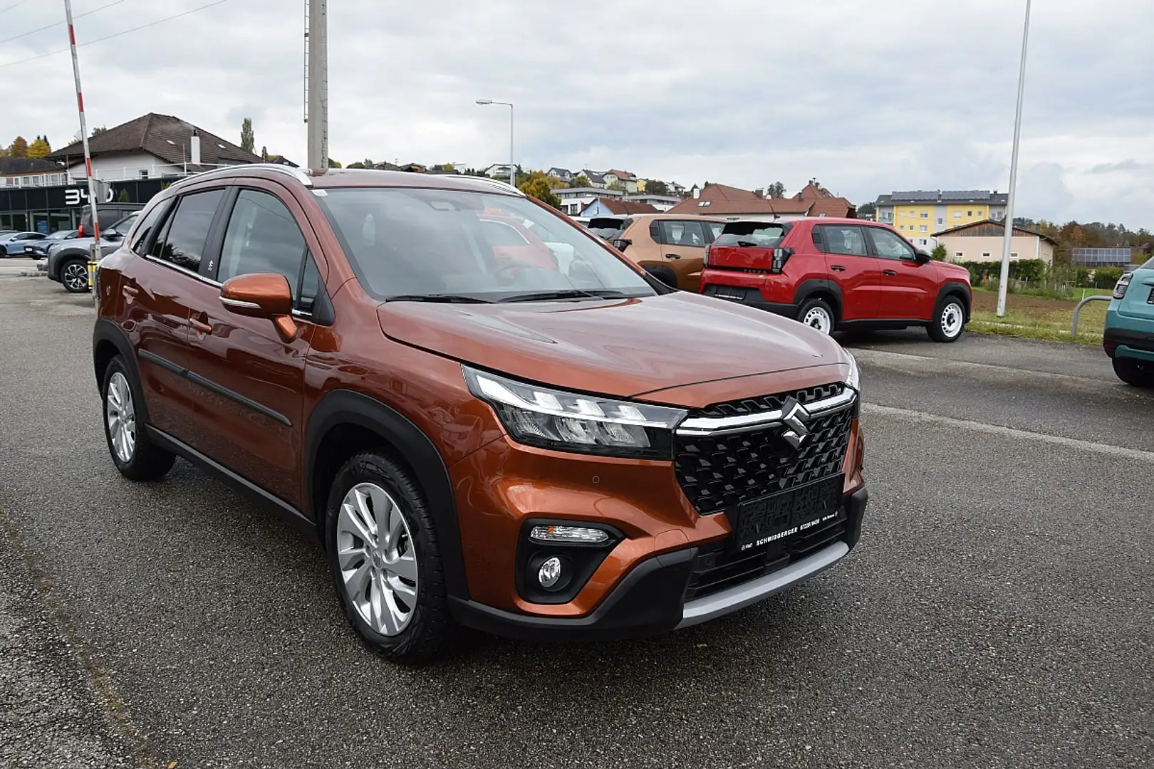 Suzuki S-Cross 1,4 DITC Hybrid shine 8 Fach bereift Braun - 2