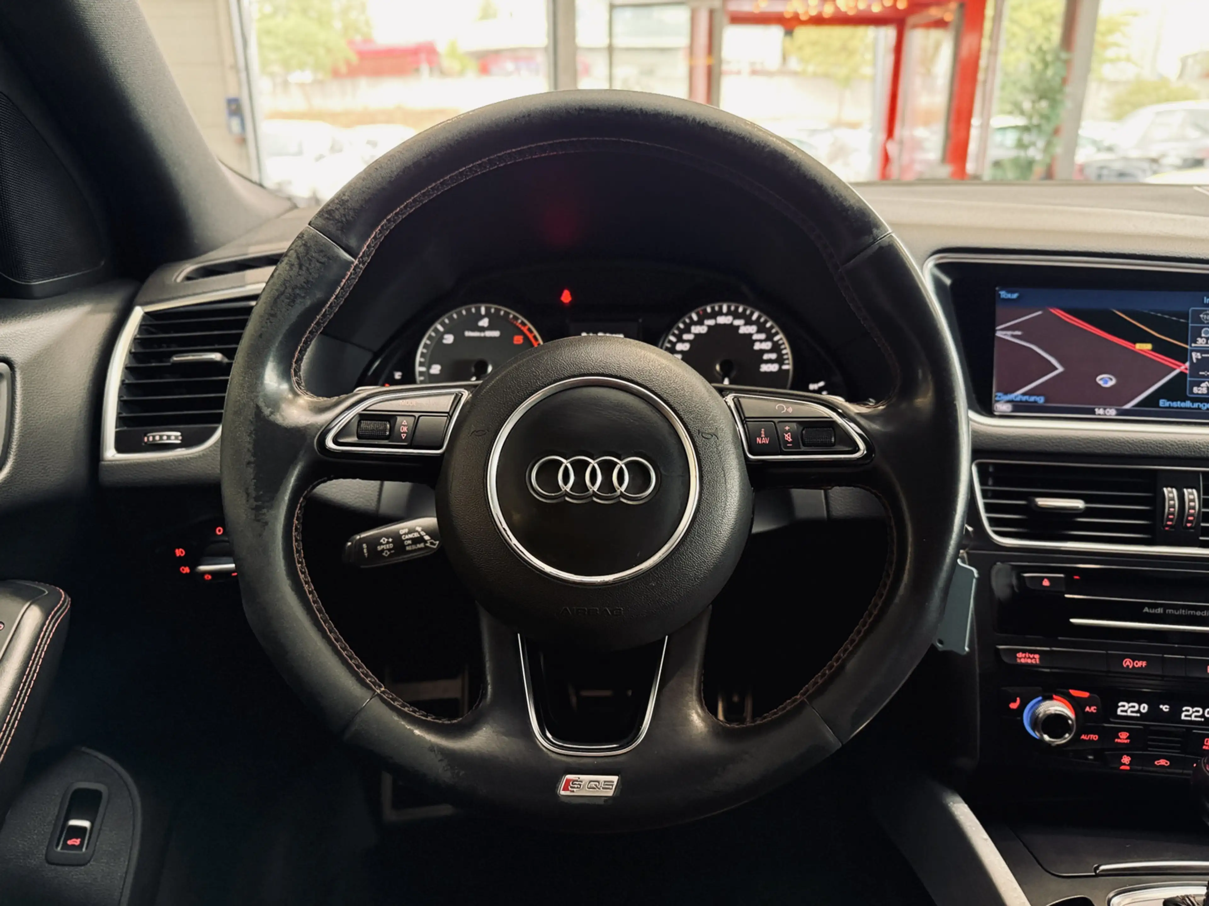 Audi SQ5 3.0 TDI quattro NAVI|TEMPOMAT|PDC|SHZ — photo 14