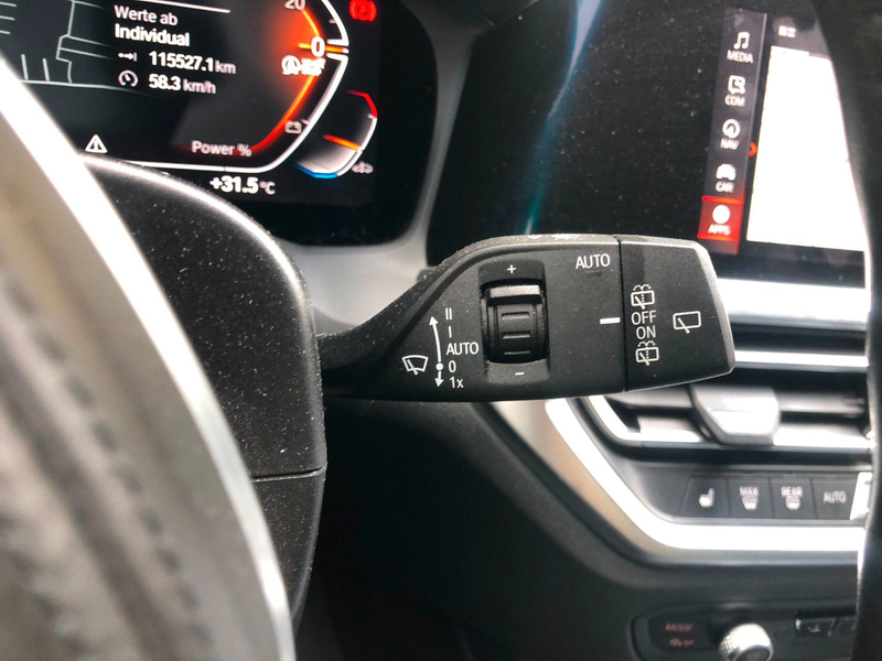 BMW 330 i Touring M Sport Automatic HEAD LED — photo 15