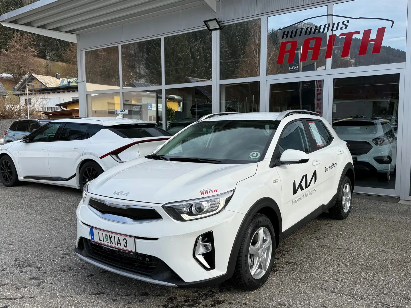 Kia Stonic Stonic 1,0 TGDI GPF Silber isg Weiß - 1