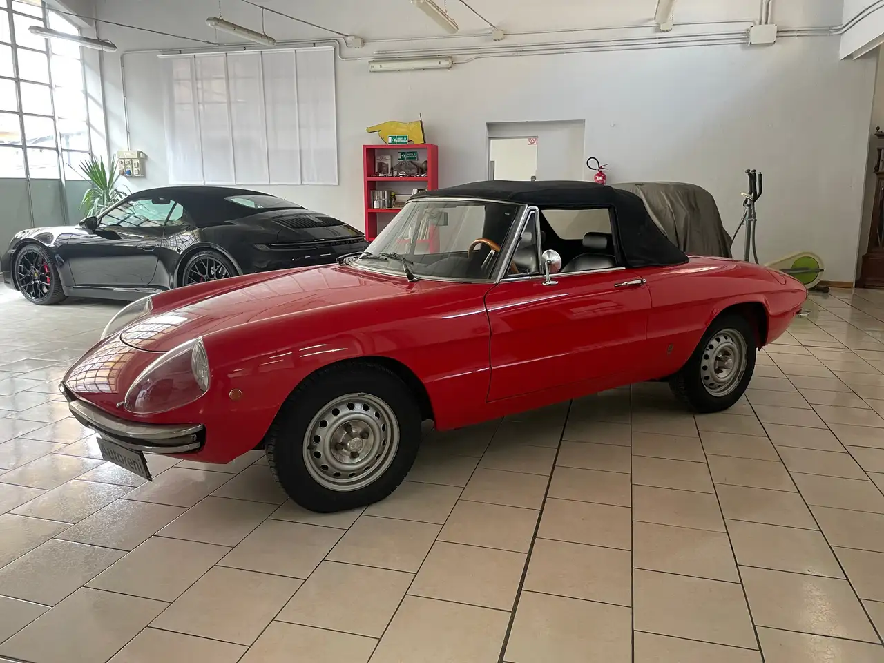 Alfa Romeo Spider 1750 DUETTO OSSO DI SEPPIA, foto 4