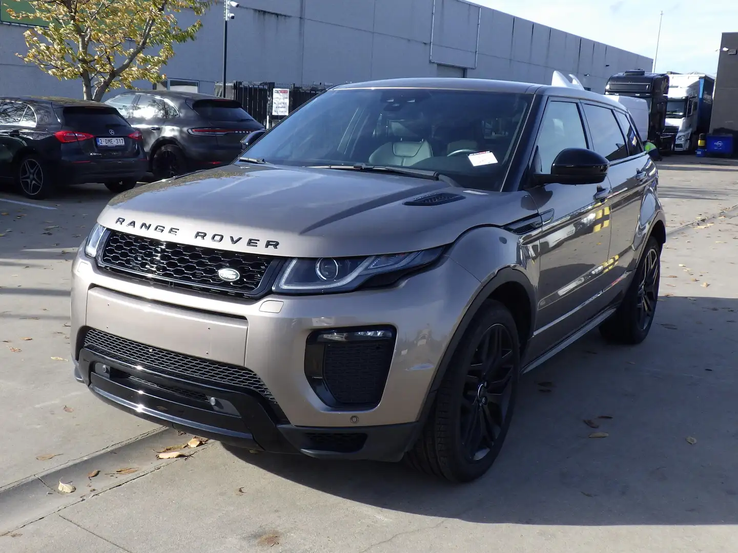 Land Rover Range Rover Evoque (Stock ID 36522) Bruin - 1