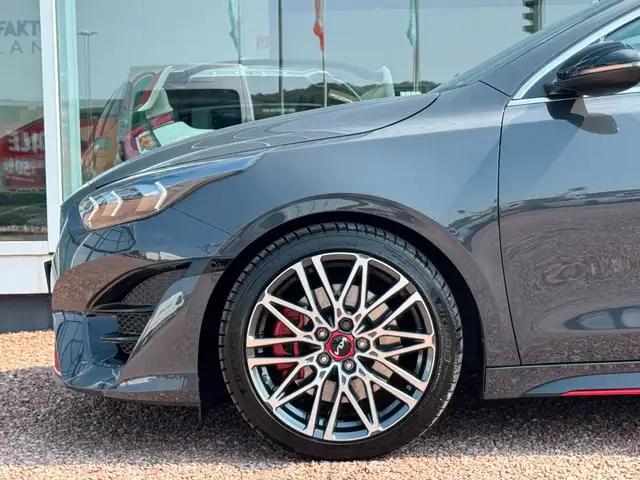 Kia Proceed view 7