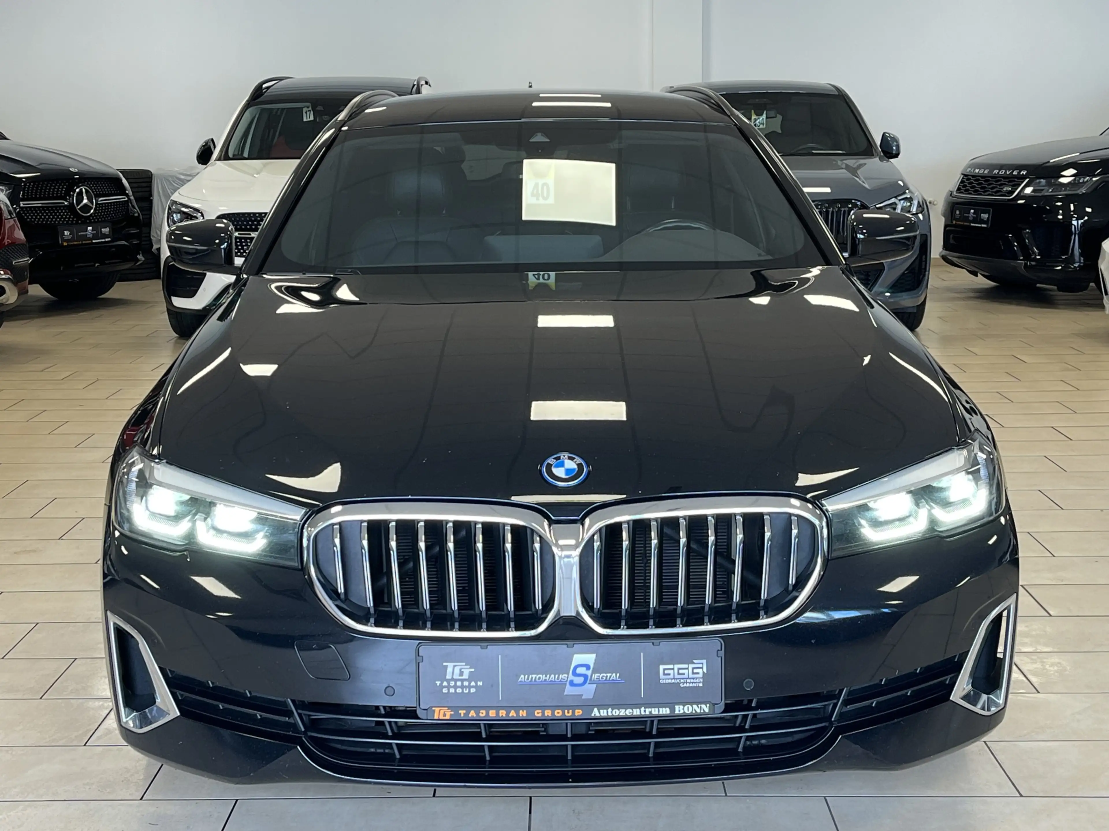 BMW 530 e xDrive Luxury-Line Navi*Leder*LED*CarPlay — photo 2