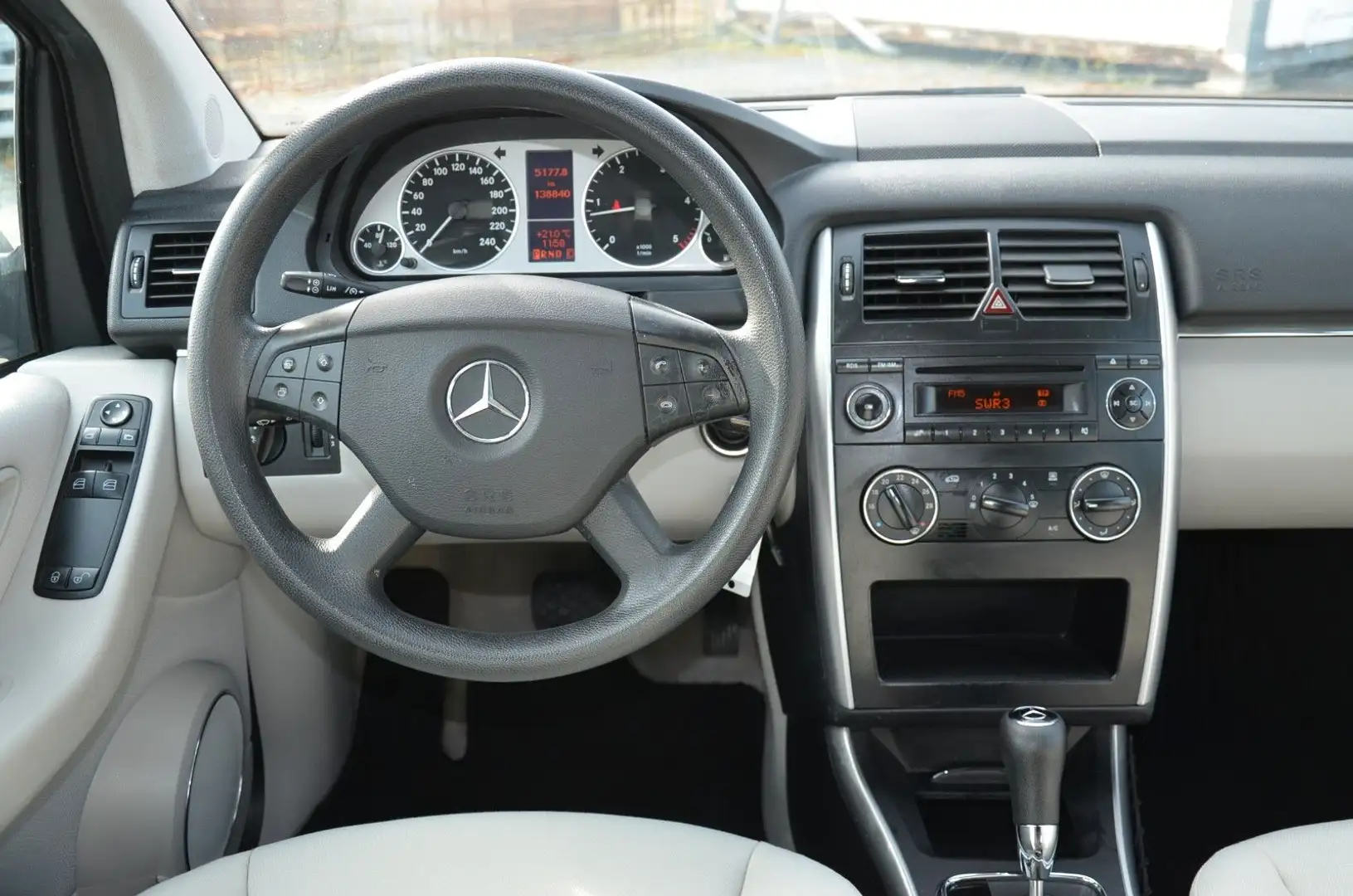 Mercedes-Benz B 180 cdi*2.Hand*Autom*Tempo*Servo*TüV*TOP Grigio - 2