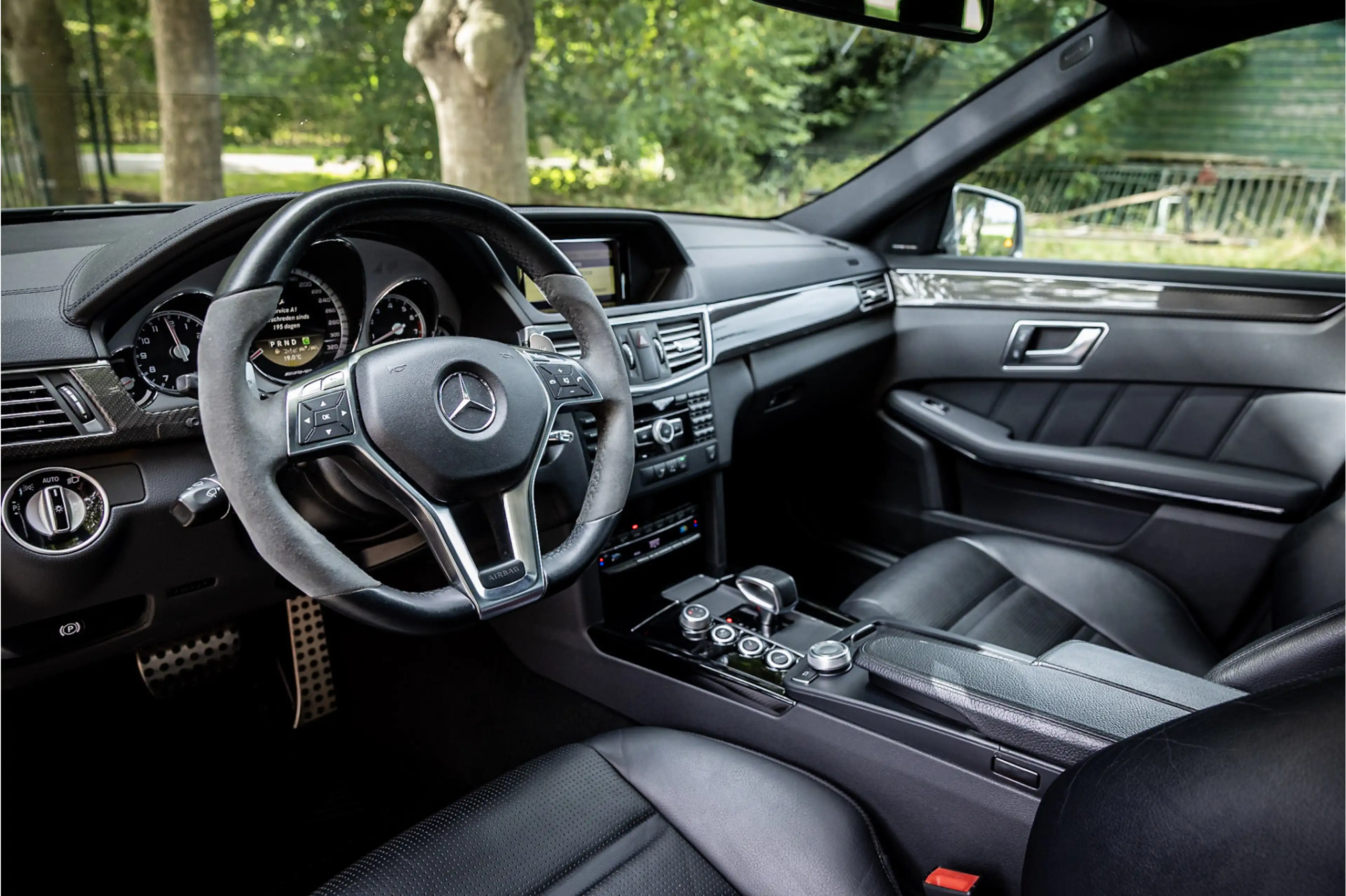 Mercedes-Benz E 63 AMG Estate NL Auto Panorama Carbon Distronic Plus Coma — photo 5