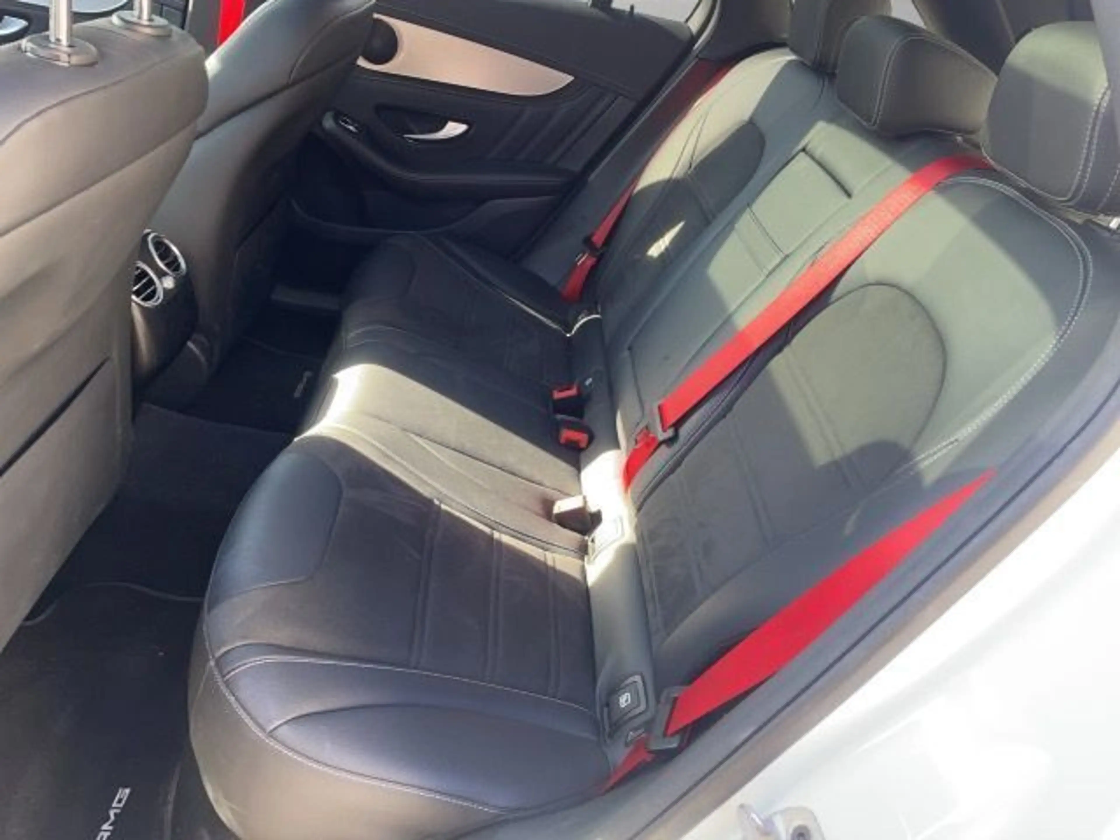 Mercedes-Benz GLC 63 AMG GLC 63 S AMG 4Matic AHK Paket High-End Pano Nigh — photo 13