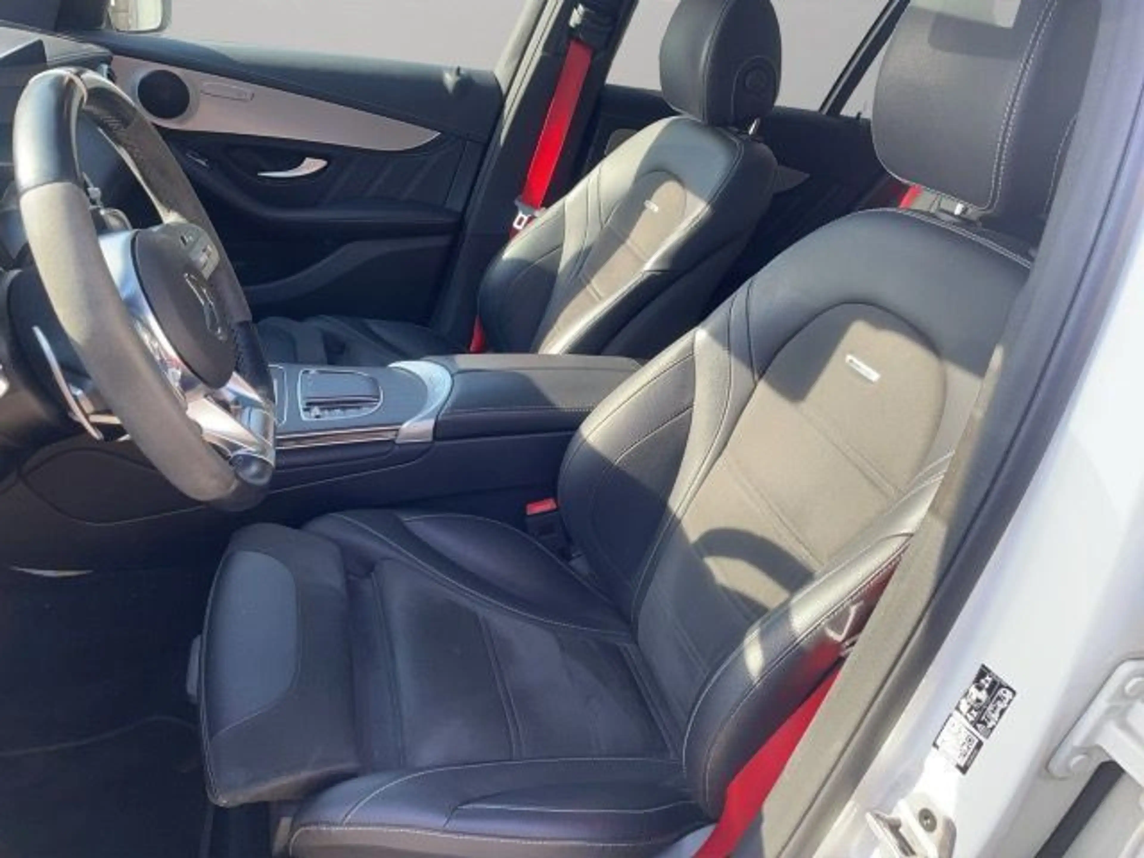 Mercedes-Benz GLC 63 AMG GLC 63 S AMG 4Matic AHK Paket High-End Pano Nigh — photo 12