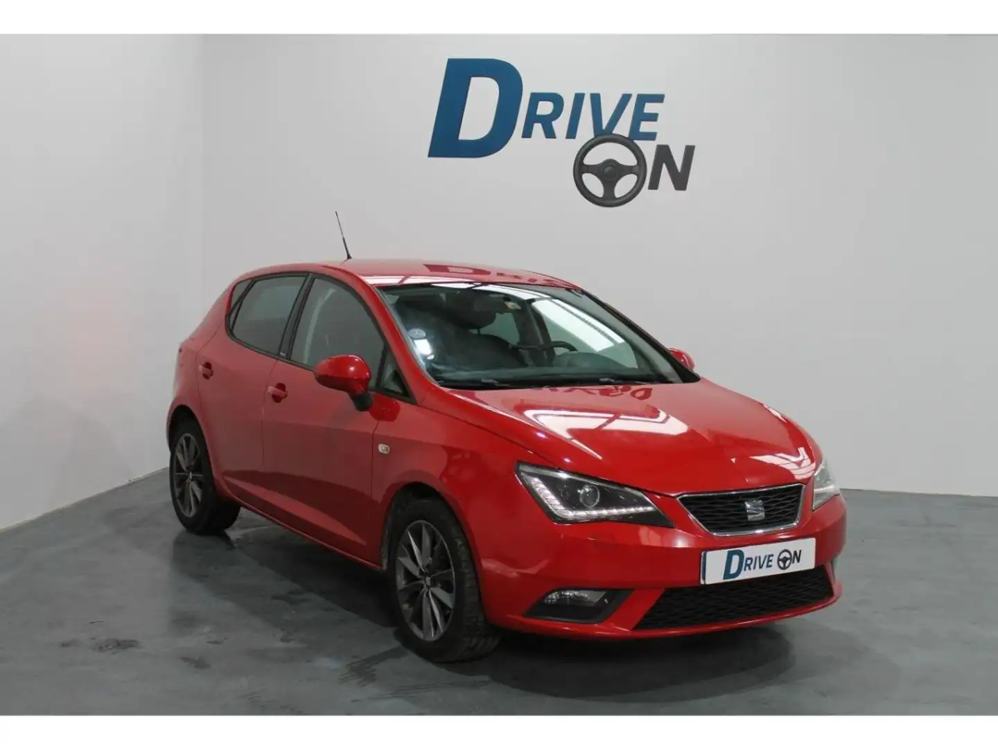 SEAT Ibiza 1.2 TSI - 105 - I TECH Plus PHASE 2 - Suivi disponible Rouge - 1