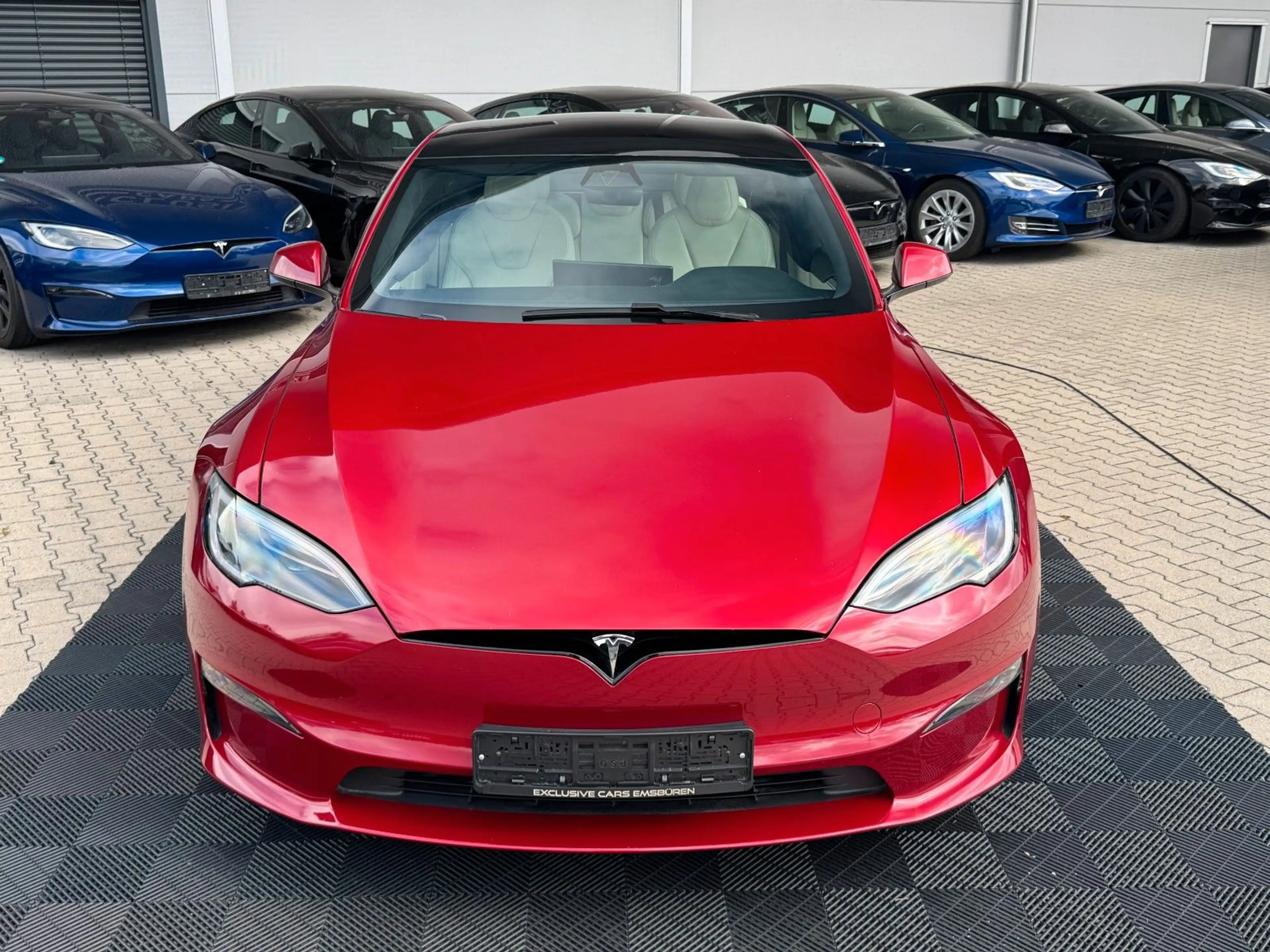Tesla Model S MODEL S PALLADIUM | FULL SELF DRIVE 4| ULTRA RED — photo 11