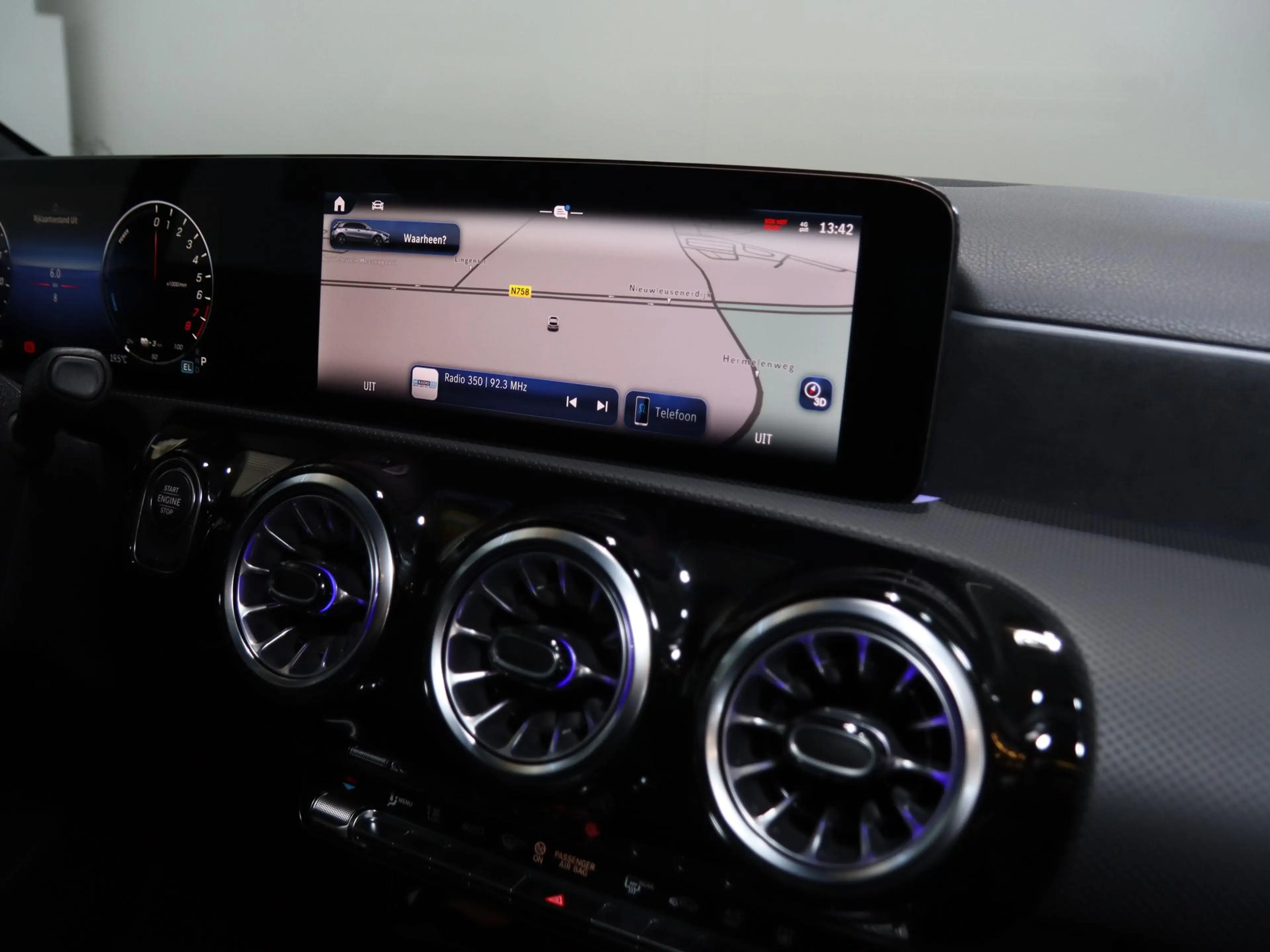 Mercedes-Benz A 250 250e Business Solution AMG | Panoramaschuifdak | P — photo 10