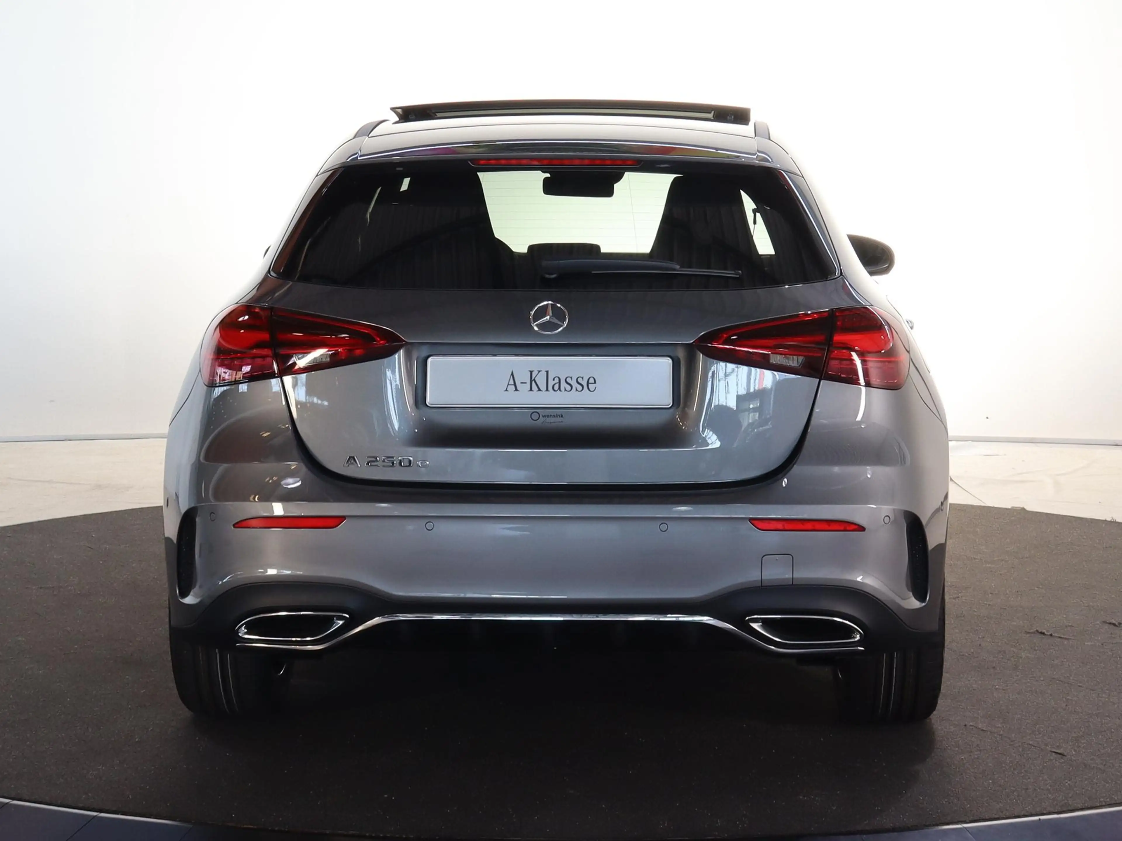 Mercedes-Benz A 250 250e Business Solution AMG | Panoramaschuifdak | P — photo 4
