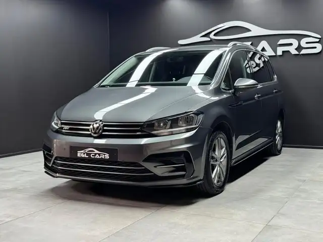Volkswagen Touran Réservé